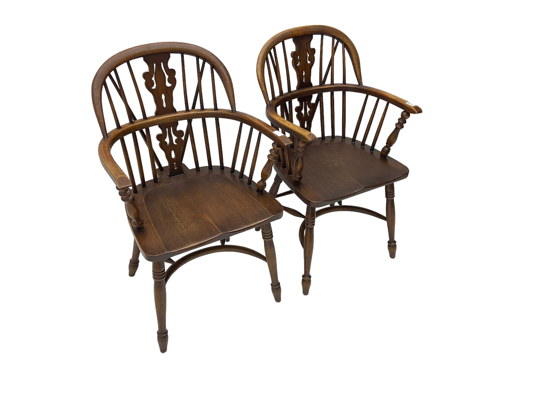 Pair late 20th century oak Windsor elbow chairs - Image 5 of 6