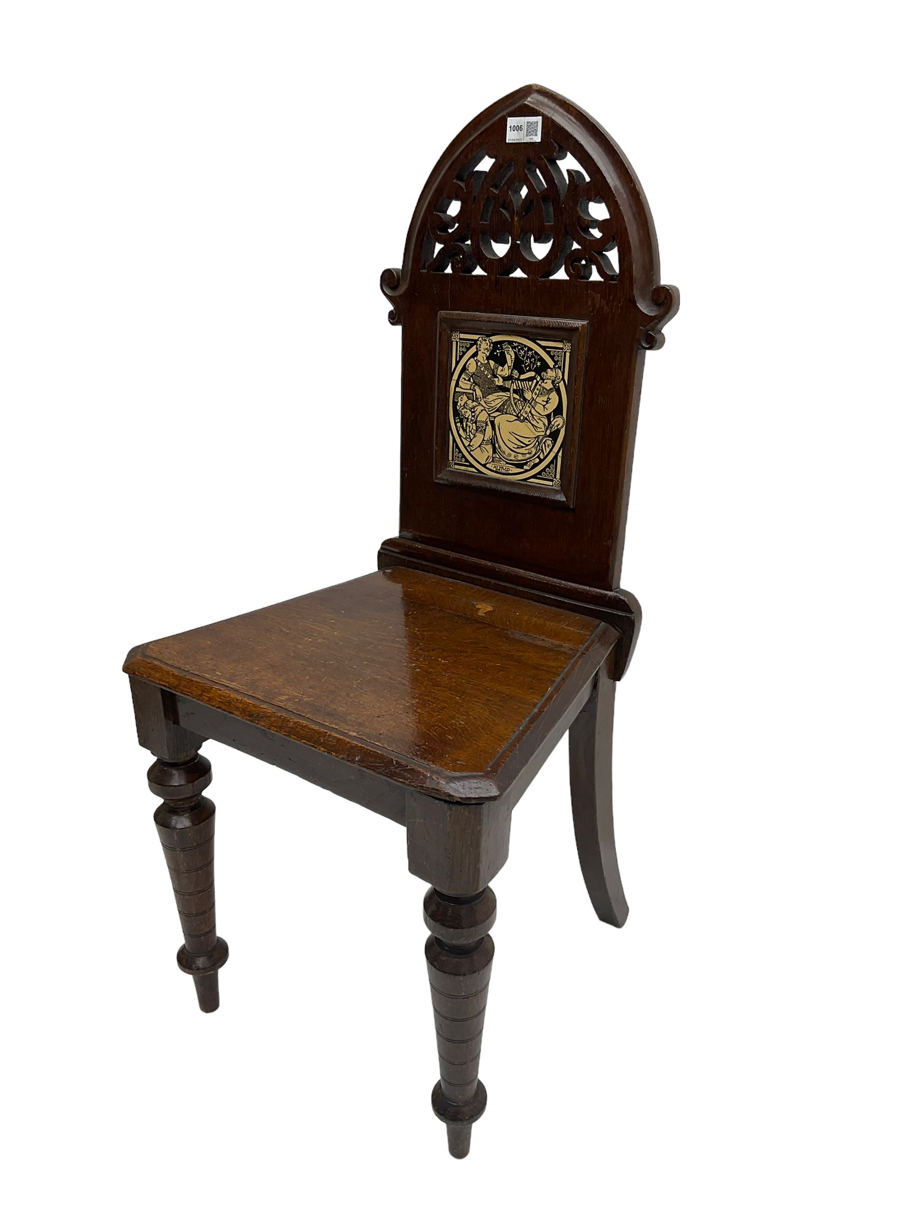 19th century oak hall chair - Image 5 of 6