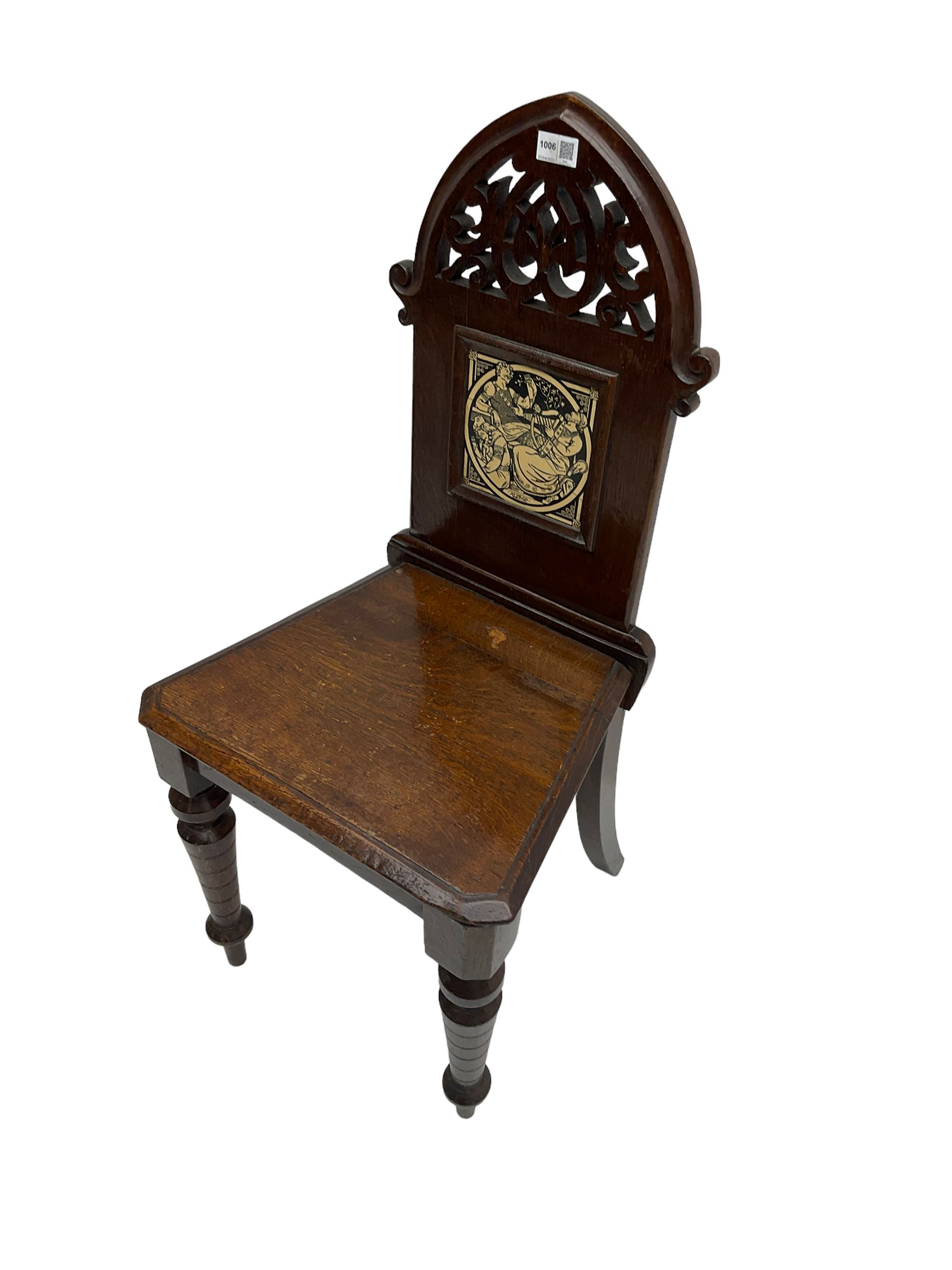 19th century oak hall chair - Image 6 of 6