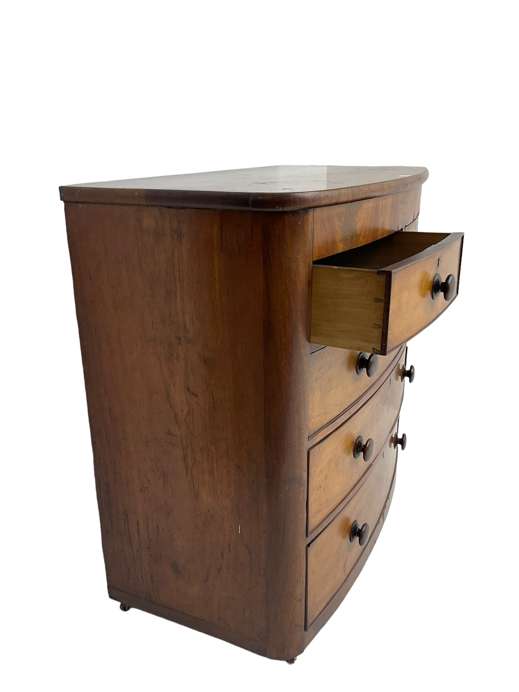 Late 19th century mahogany bow front chest - Image 4 of 7