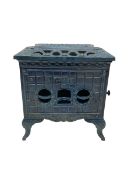 Poeles Nanquette - Art Deco 'Phebus' French enamel wood burning stove