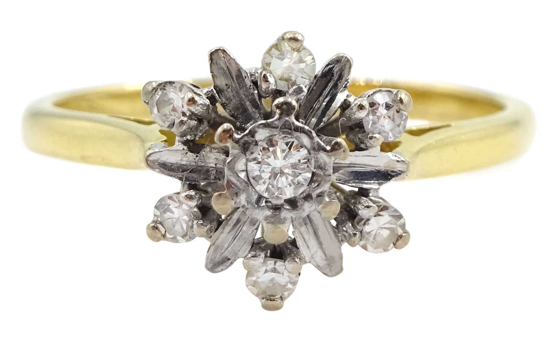 18ct gold round brilliant cut diamond cluster ring