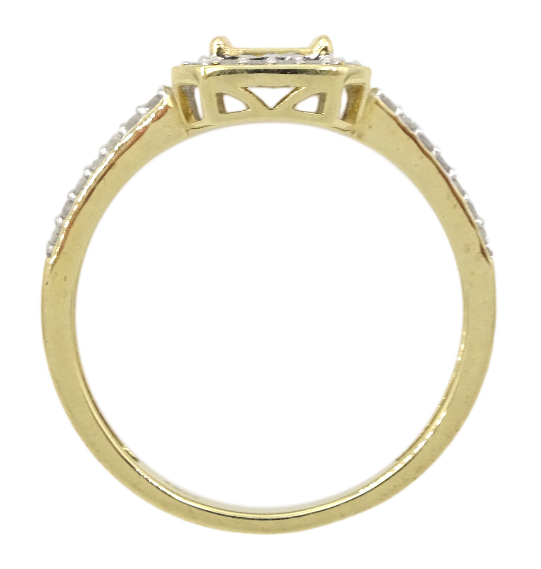 9ct gold vari-cut diamond square cluster ring - Image 4 of 4