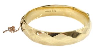 9ct gold hinged bangle by Smith & Pepper Ltd