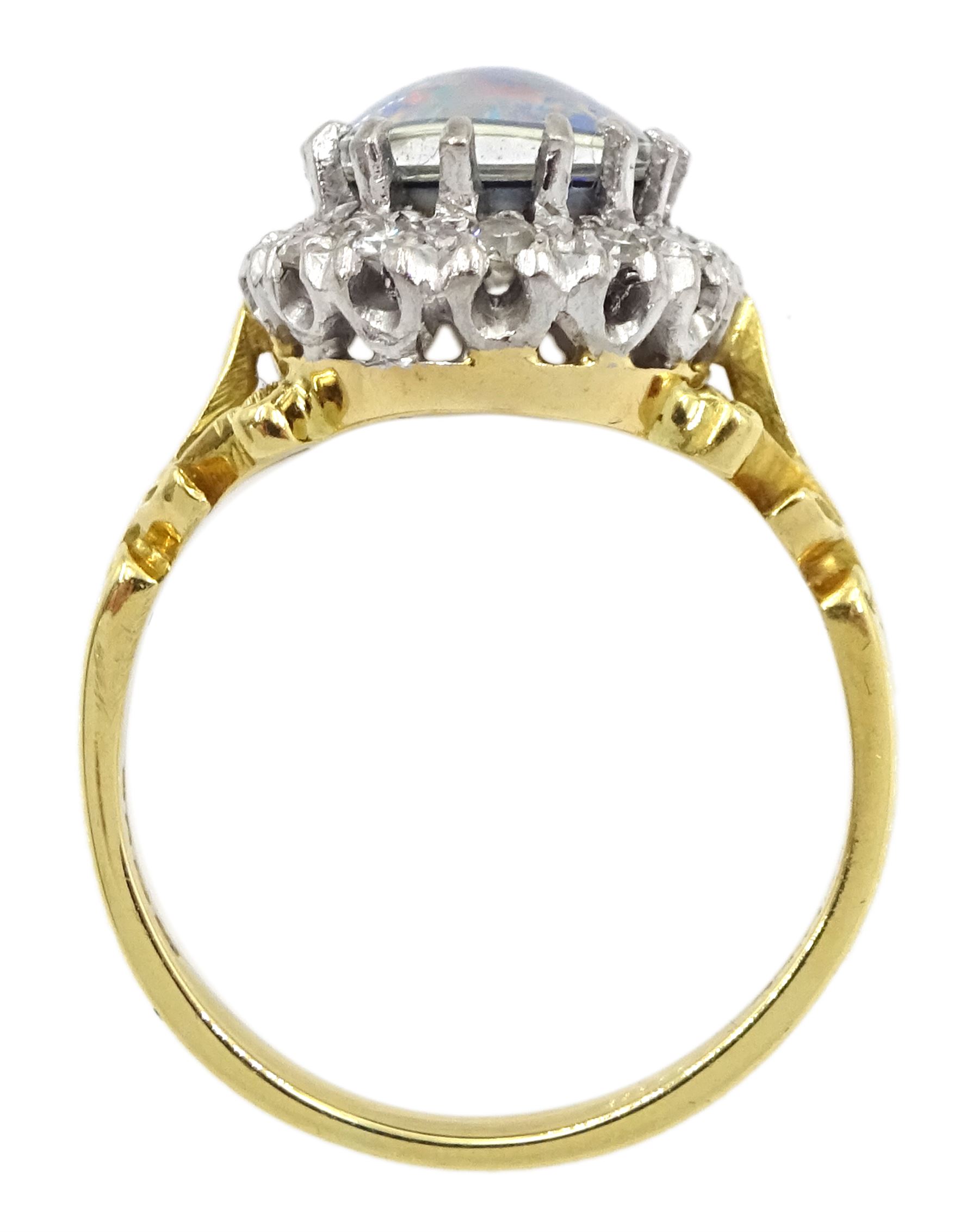 18ct gold opal triplet and diamond chip cluster ring - Image 4 of 4