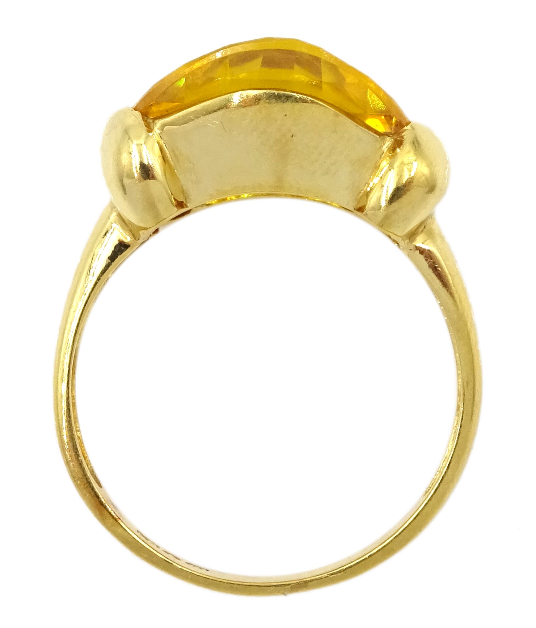 18ct gold oval briolette cut citrine ring - Image 4 of 4