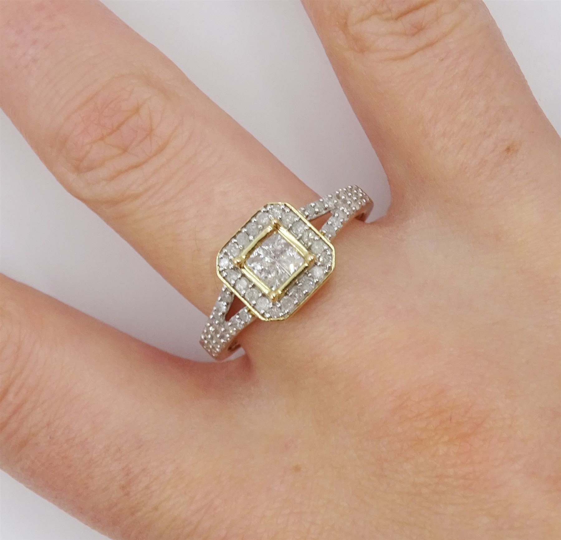 9ct gold vari-cut diamond square cluster ring - Image 2 of 4