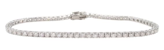 18ct white gold round brilliant cut diamond bracelet