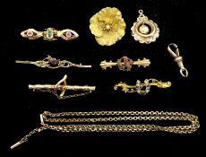 Victorian and later 9ct gold stone set jewellery including horseshoe brooch