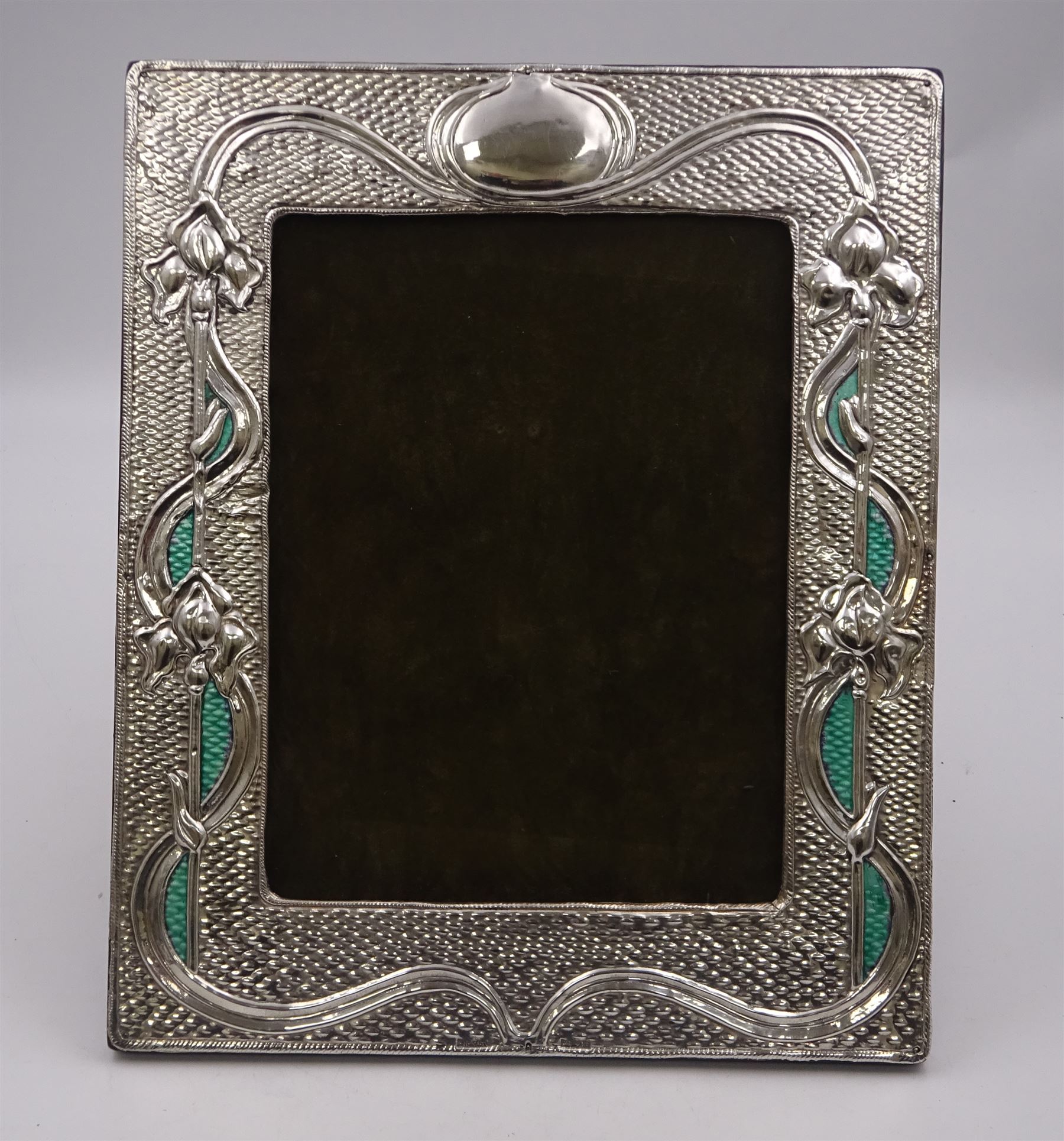 American Art Nouveau silver mounted photograph frame - Image 2 of 6