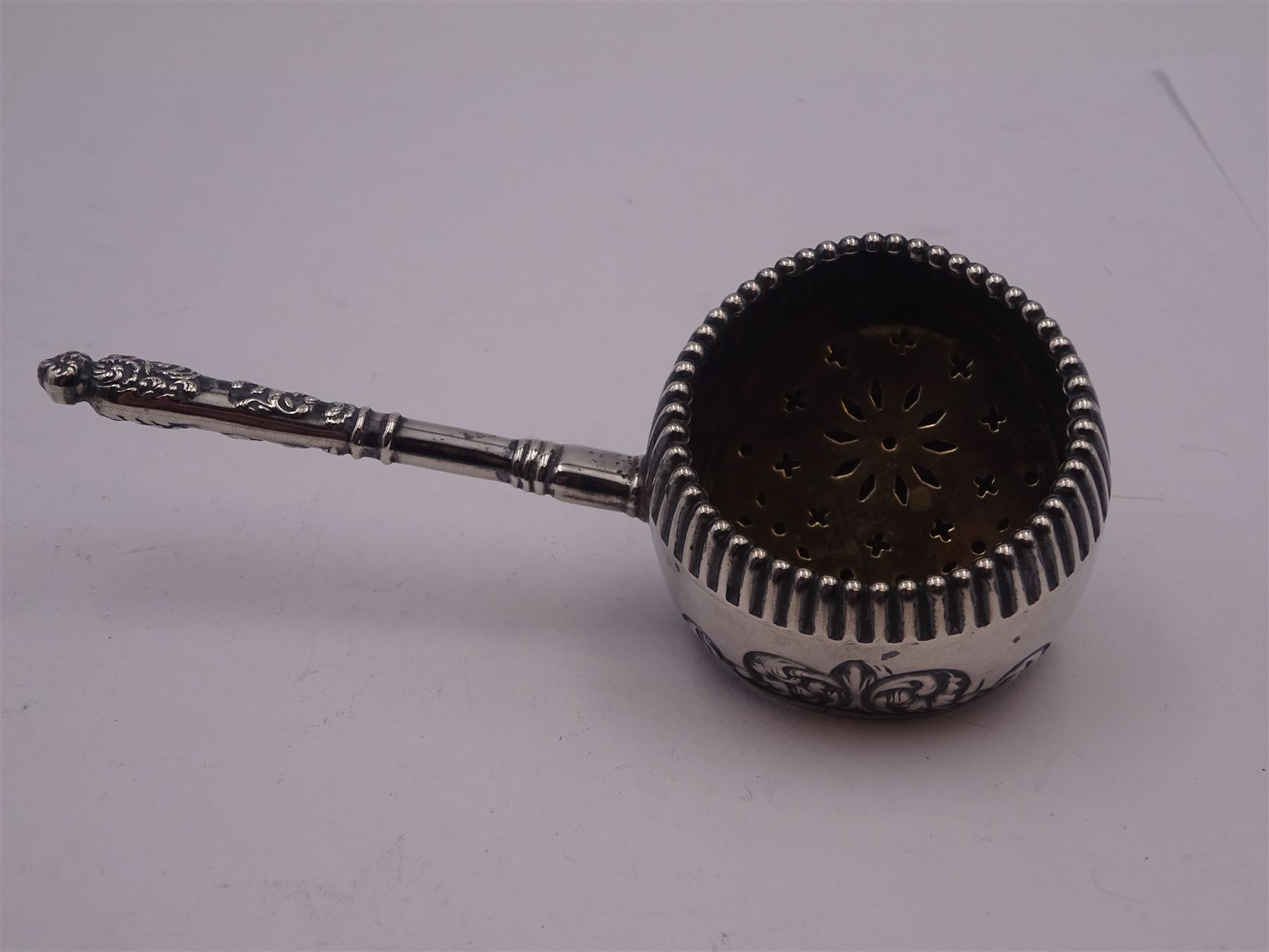 Late 19th century American silver strainer - Image 8 of 9