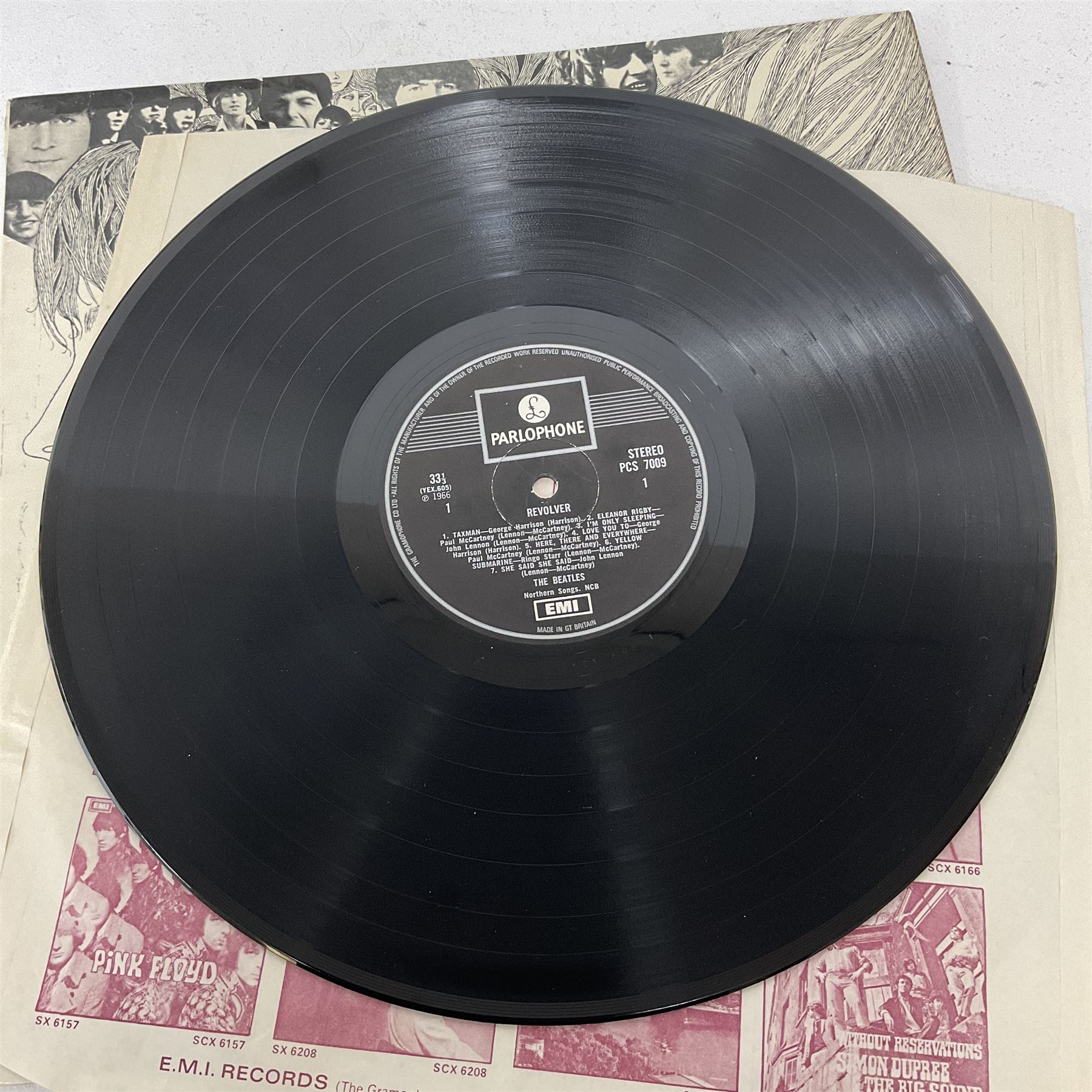 Eight The Beatles and related vinyl records - Image 9 of 20
