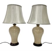 Pair of table lamps of baluster form