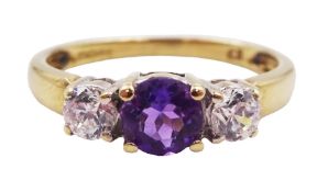 9ct gold amethyst and cubic zirconia ring