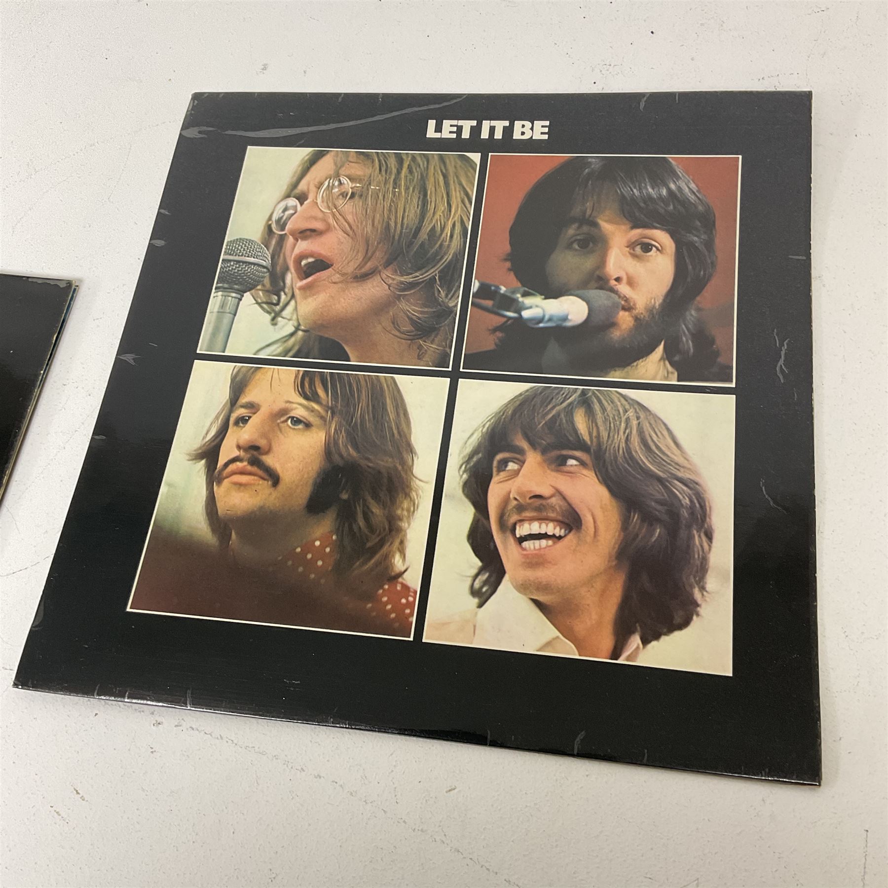 Eight The Beatles and related vinyl records - Image 17 of 20