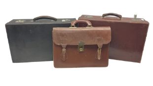 leather hard suitcase with taffeta lining