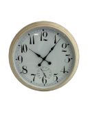 Battery driven quartz wall clock - with a 36� diameter bezel.