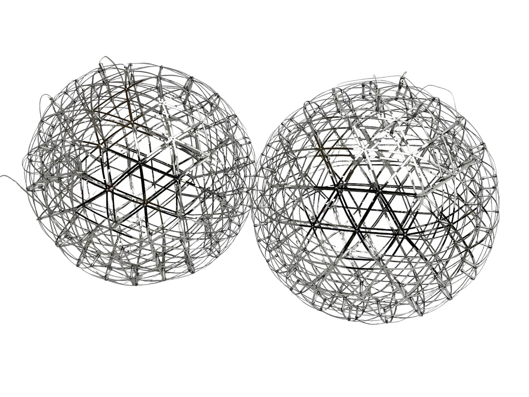Pair polished metal spherical cage LED light fittings - Image 3 of 3