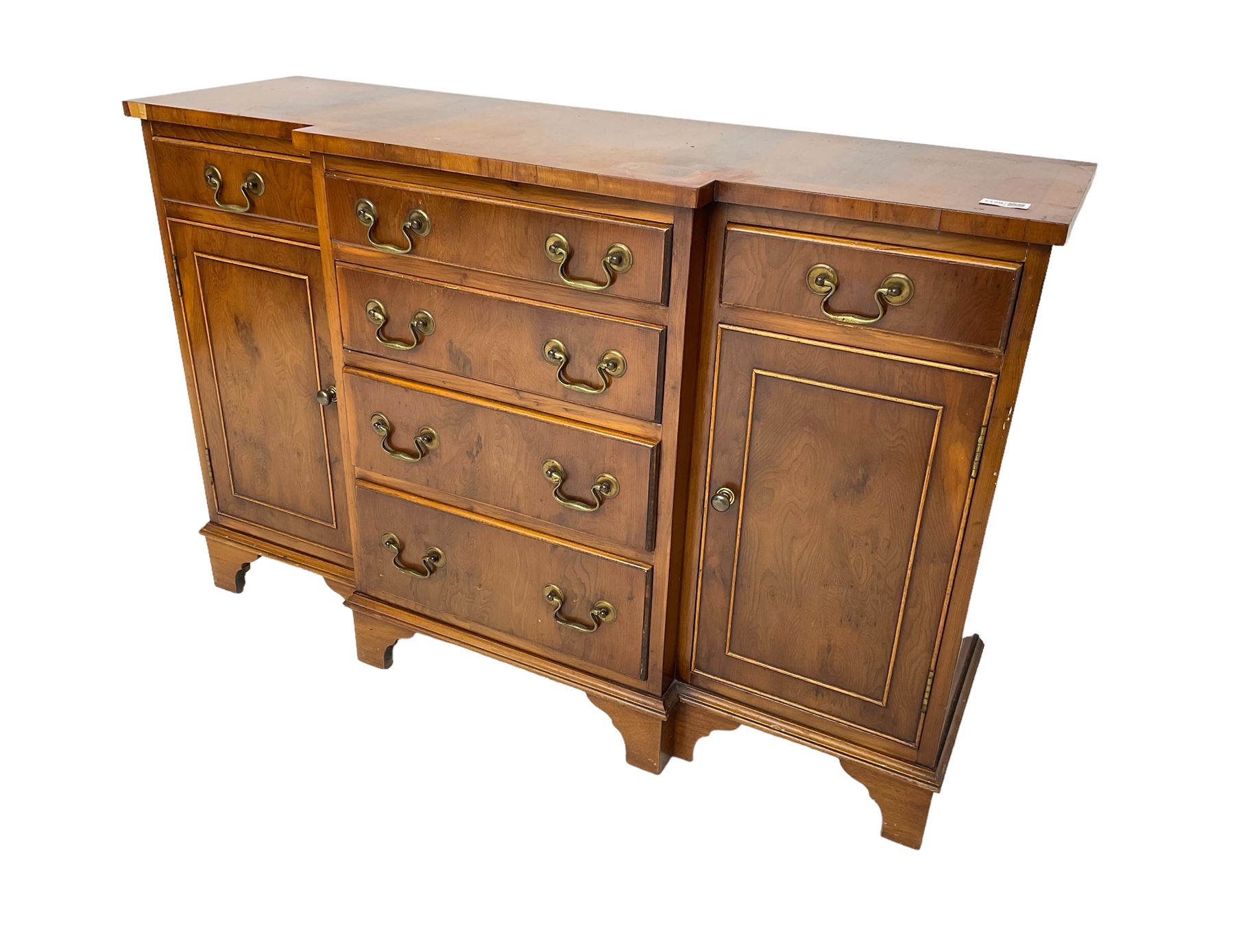 Georgian design mahogany breakfront side cabinet - Image 3 of 5