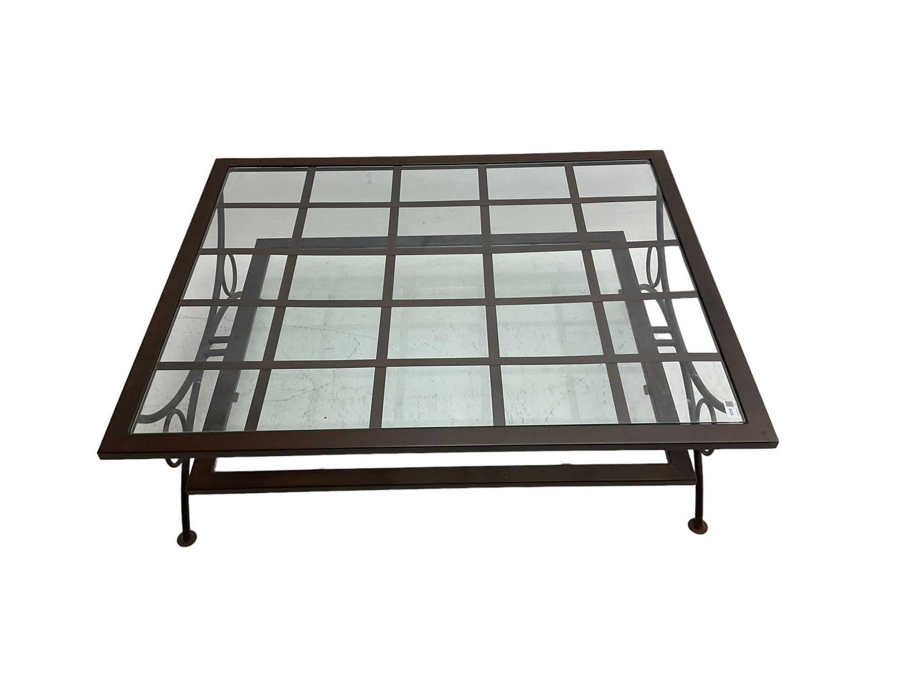 Wrought metal coffee table - Image 2 of 6