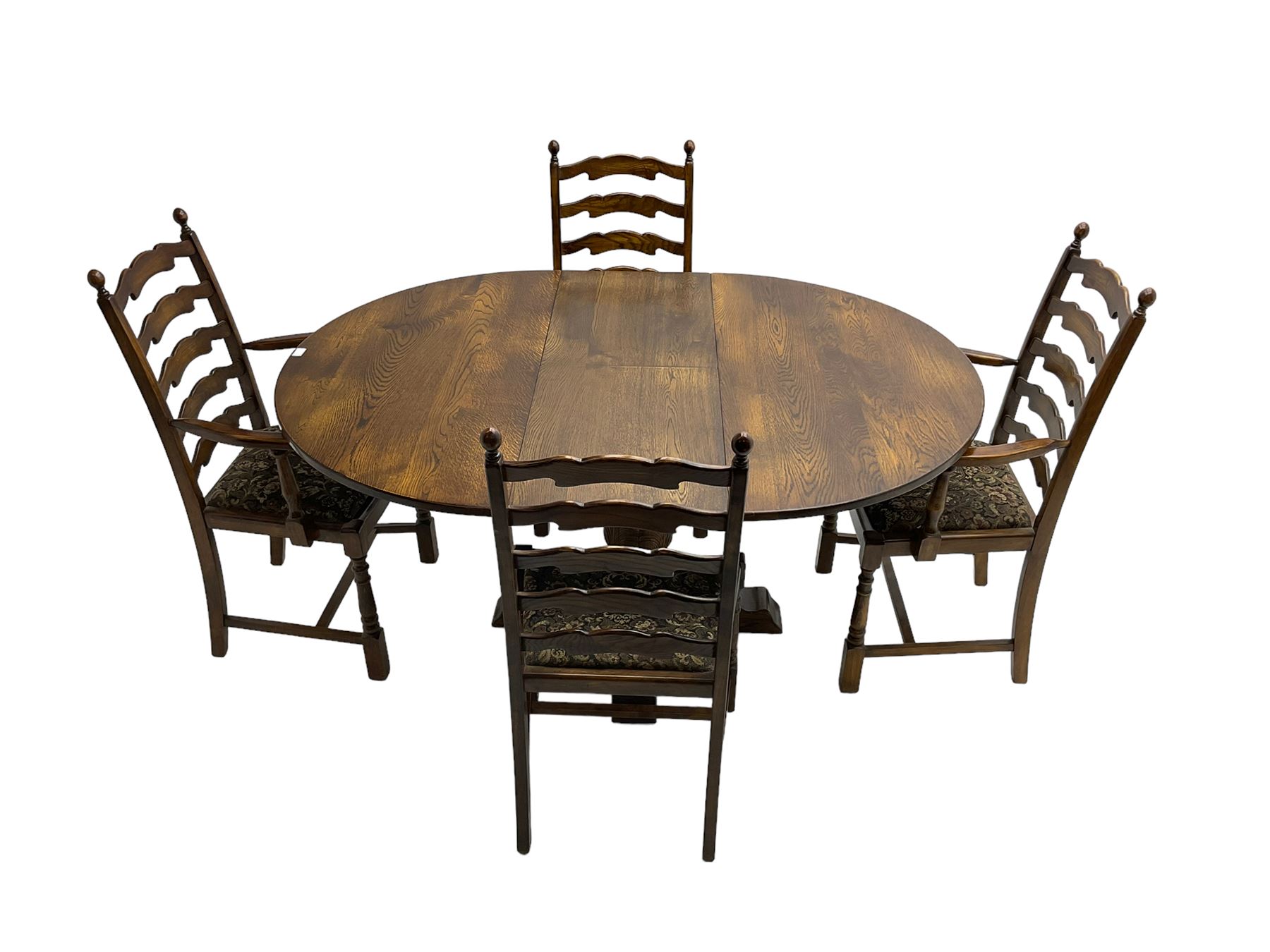 Oak circular extending dining table - Image 5 of 6