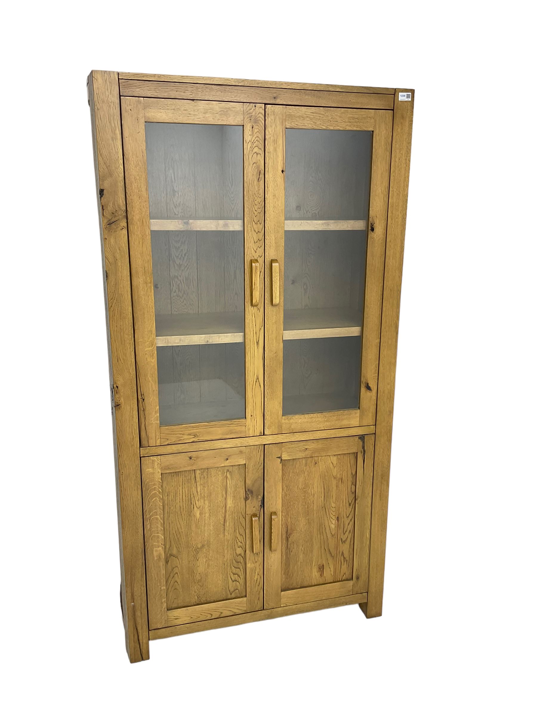 Tall oak cabinet - Image 4 of 5