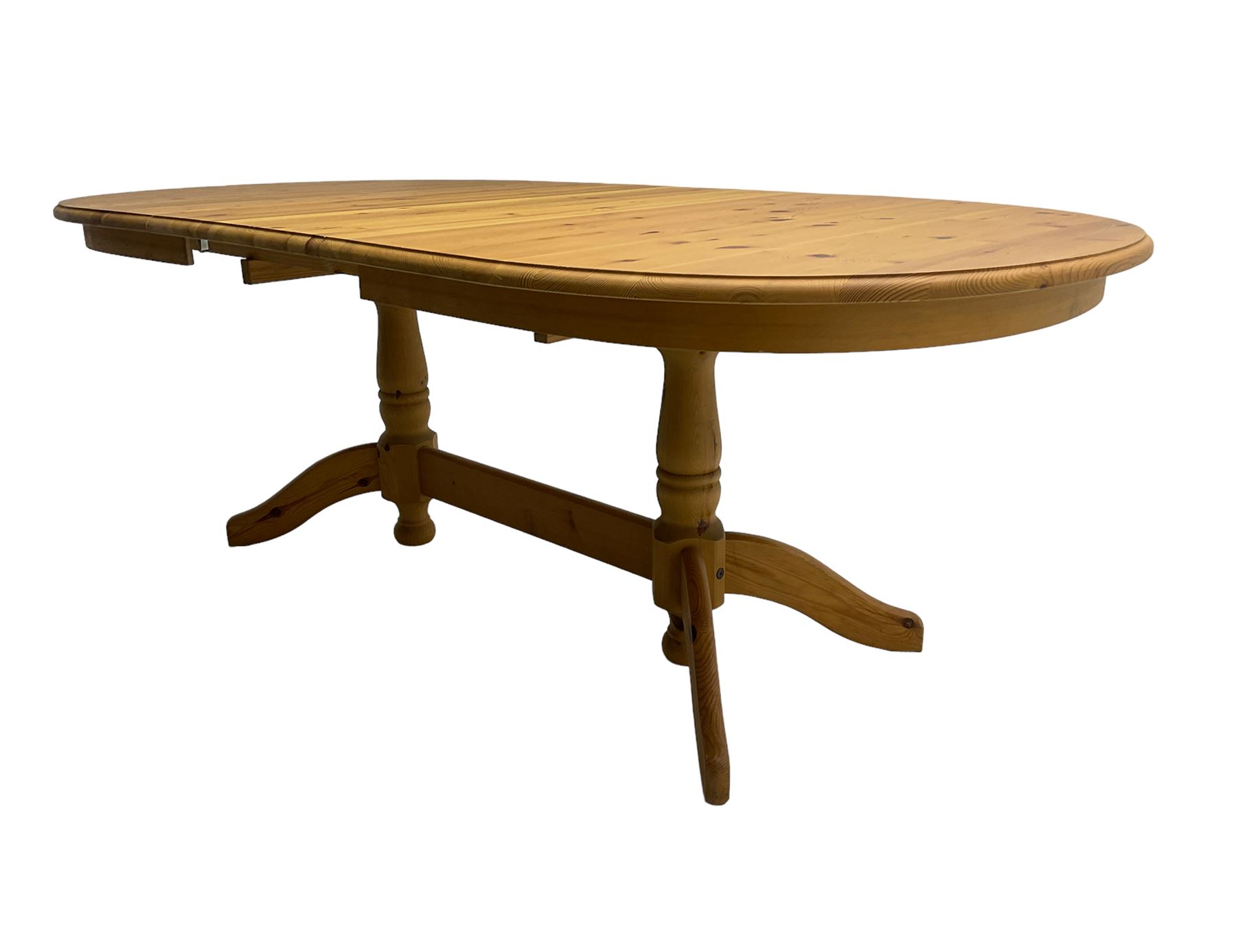 Pine extending dining table with additional leaf - Image 3 of 7