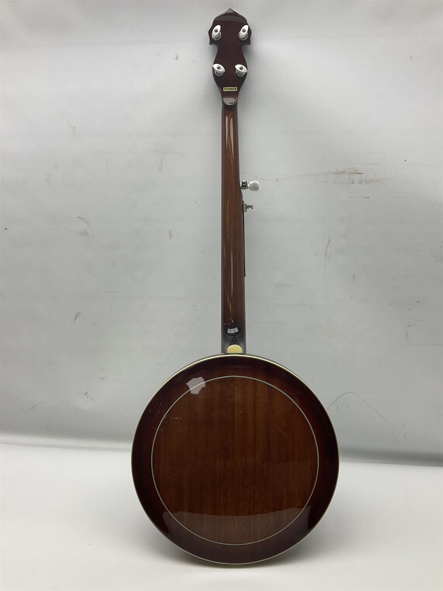 Tonewood mahogany 5-string banjo with 5th string capo L99cm - Image 15 of 15