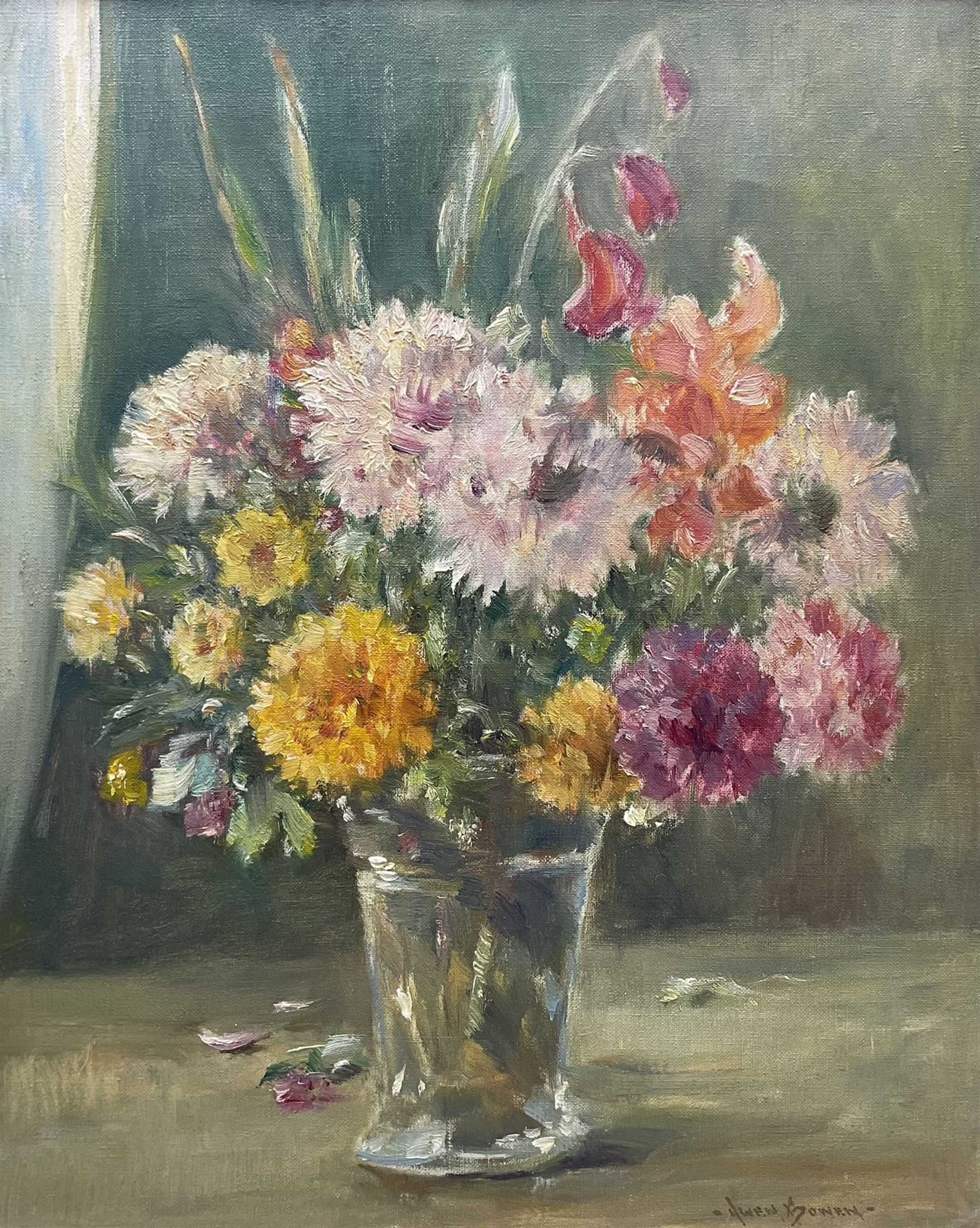Owen Bowen (Staithes Group 1873-1967): Still Life with Chrysanthemums