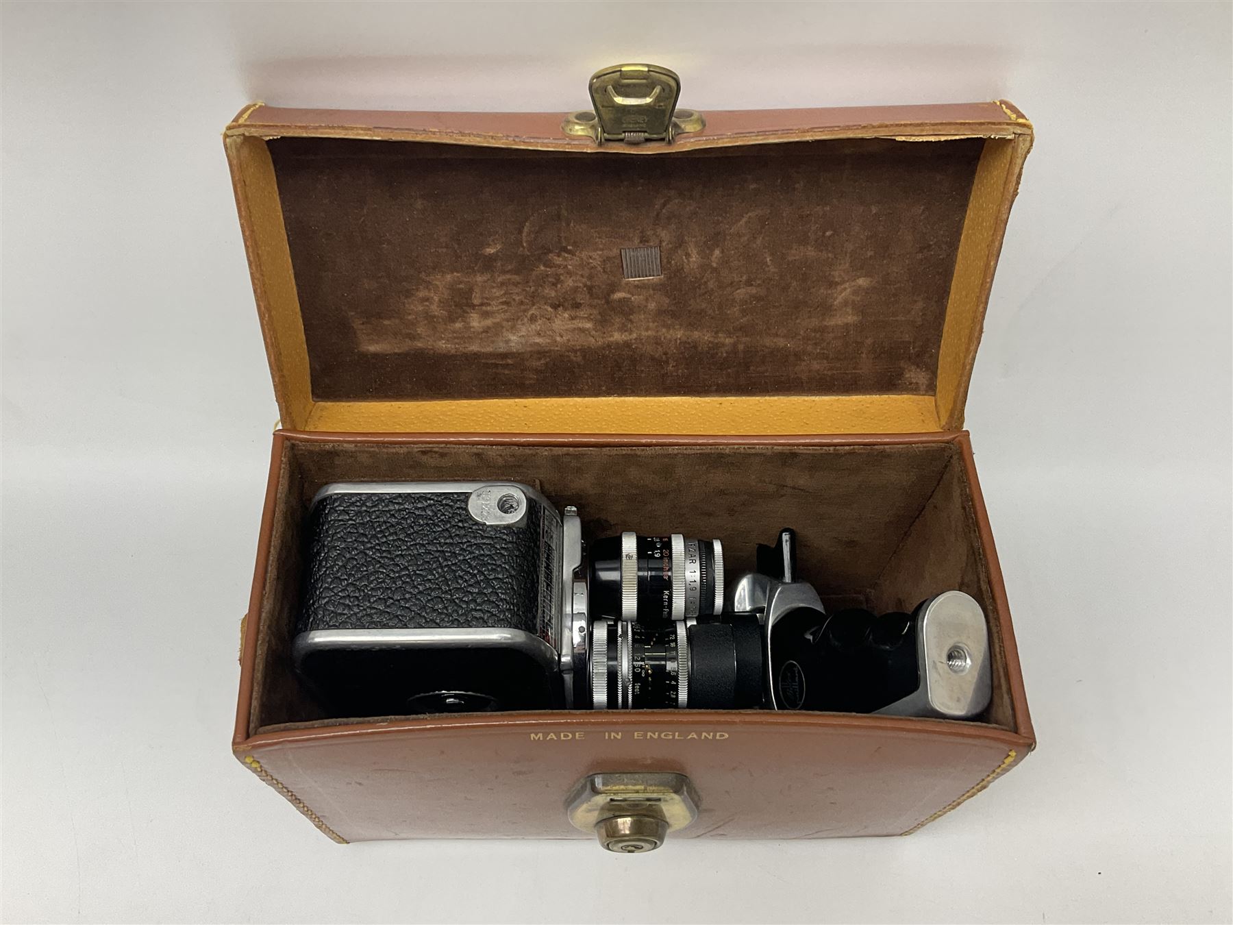 Paillard Bolex D8L STD 8mm cine camera body - Image 17 of 18