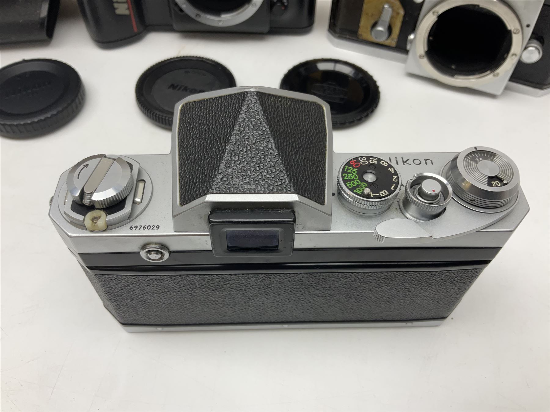 Nikon F-401 camera body - Image 2 of 26