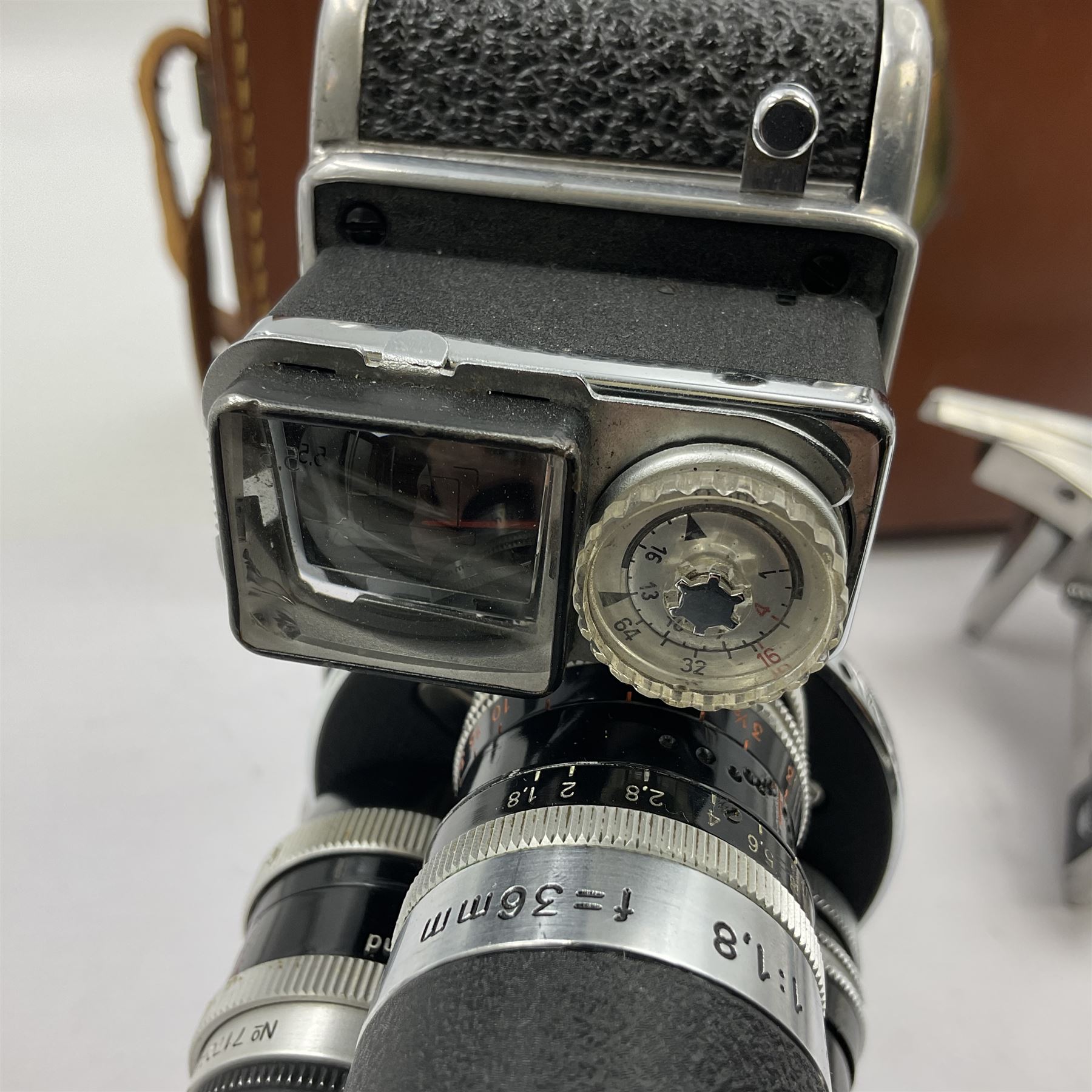 Paillard Bolex D8L STD 8mm cine camera body - Image 8 of 18