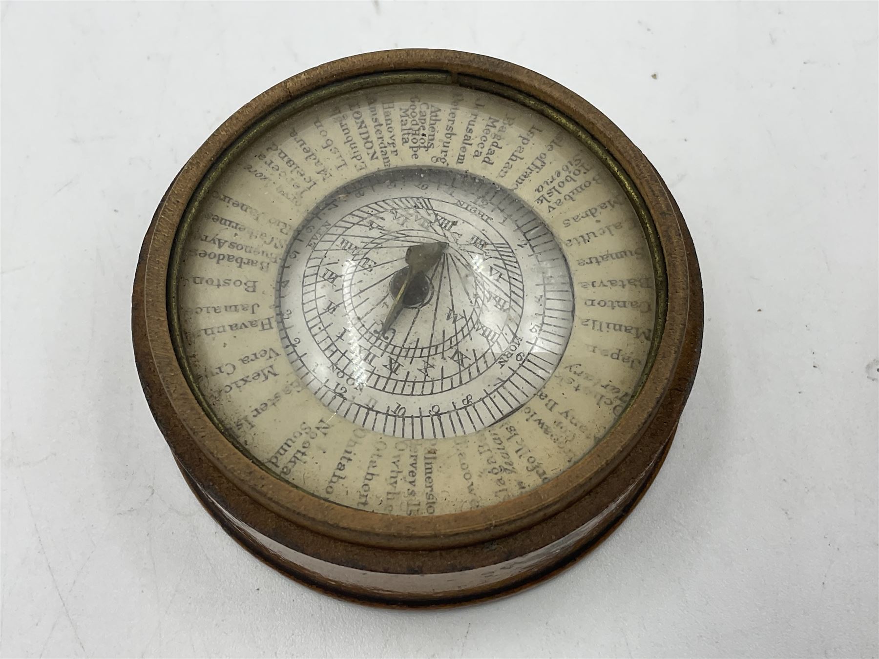 19th century pocket sundial compass pantochronometer - Image 2 of 12