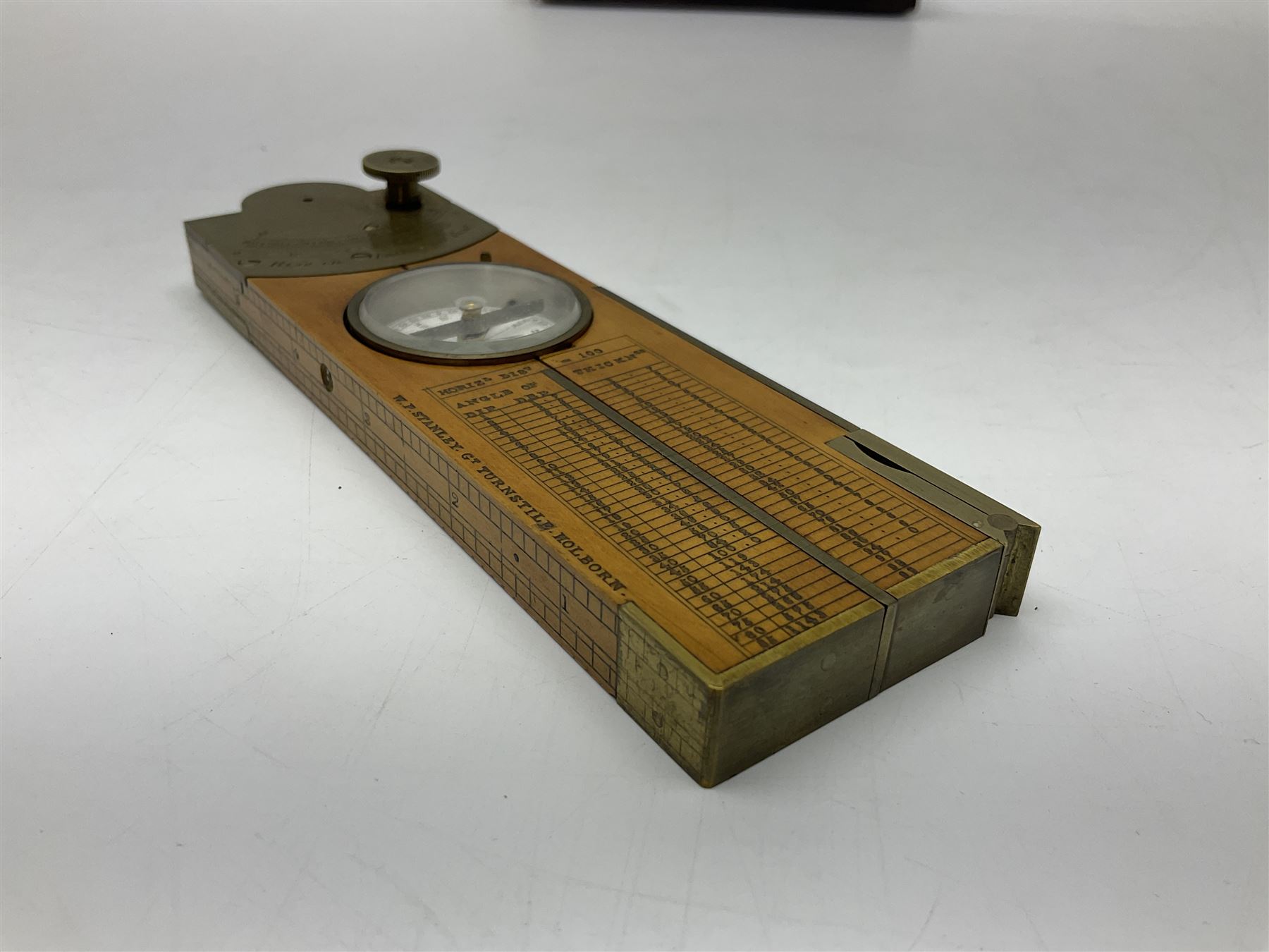 Late 19th/early 20th century boxwood and brass clinometer rule by Stanley - Image 3 of 18