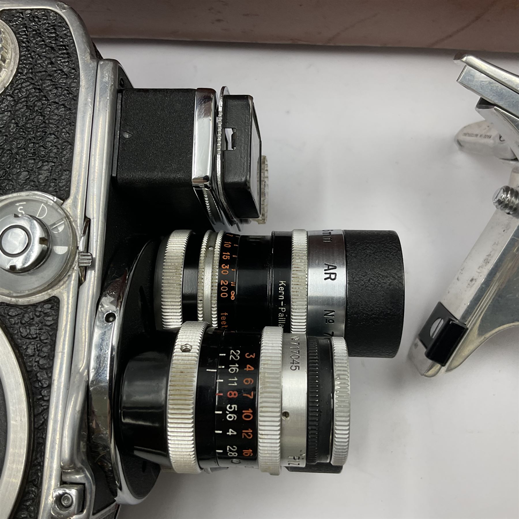 Paillard Bolex D8L STD 8mm cine camera body - Image 6 of 18