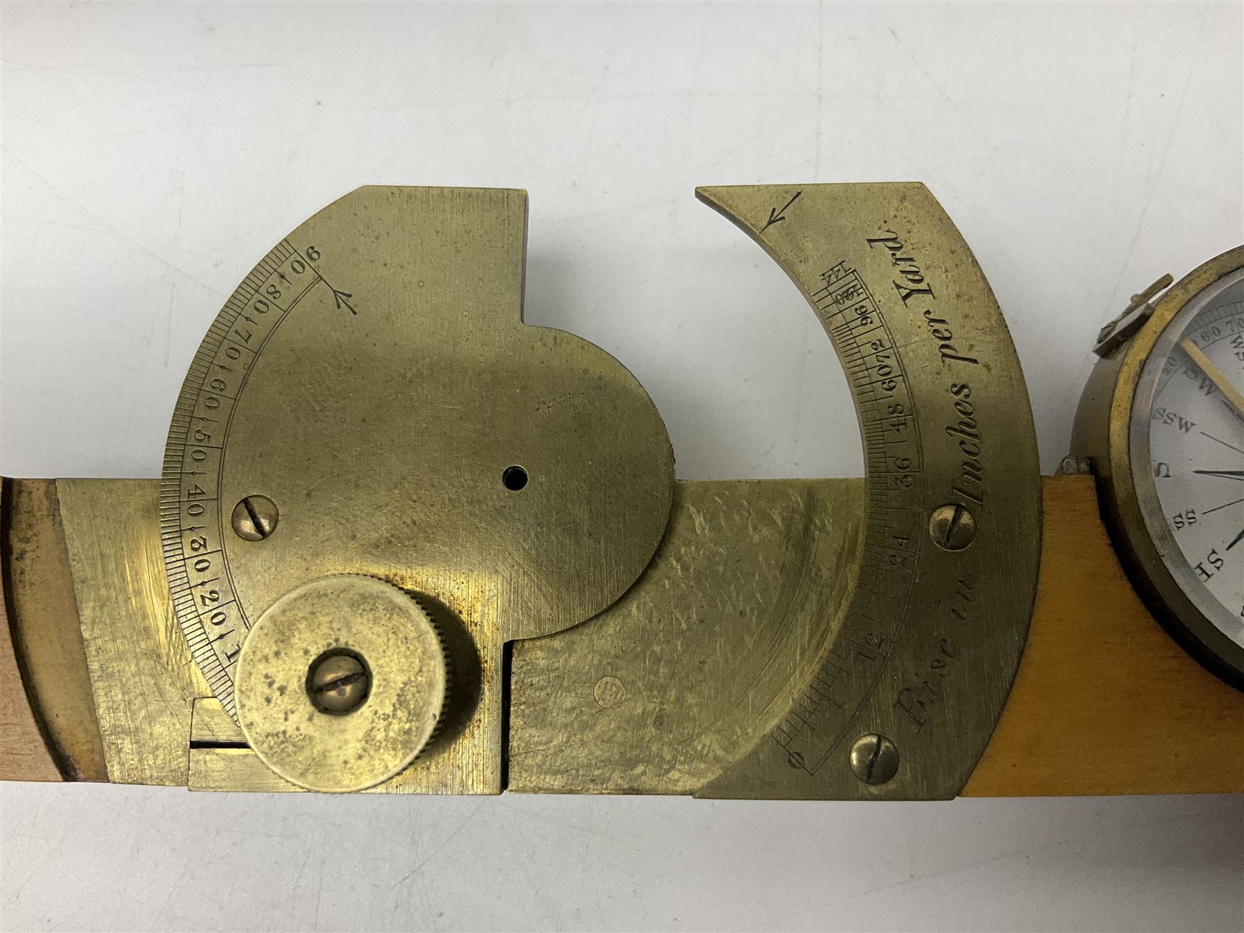 Late 19th/early 20th century boxwood and brass clinometer rule by Stanley - Image 6 of 18