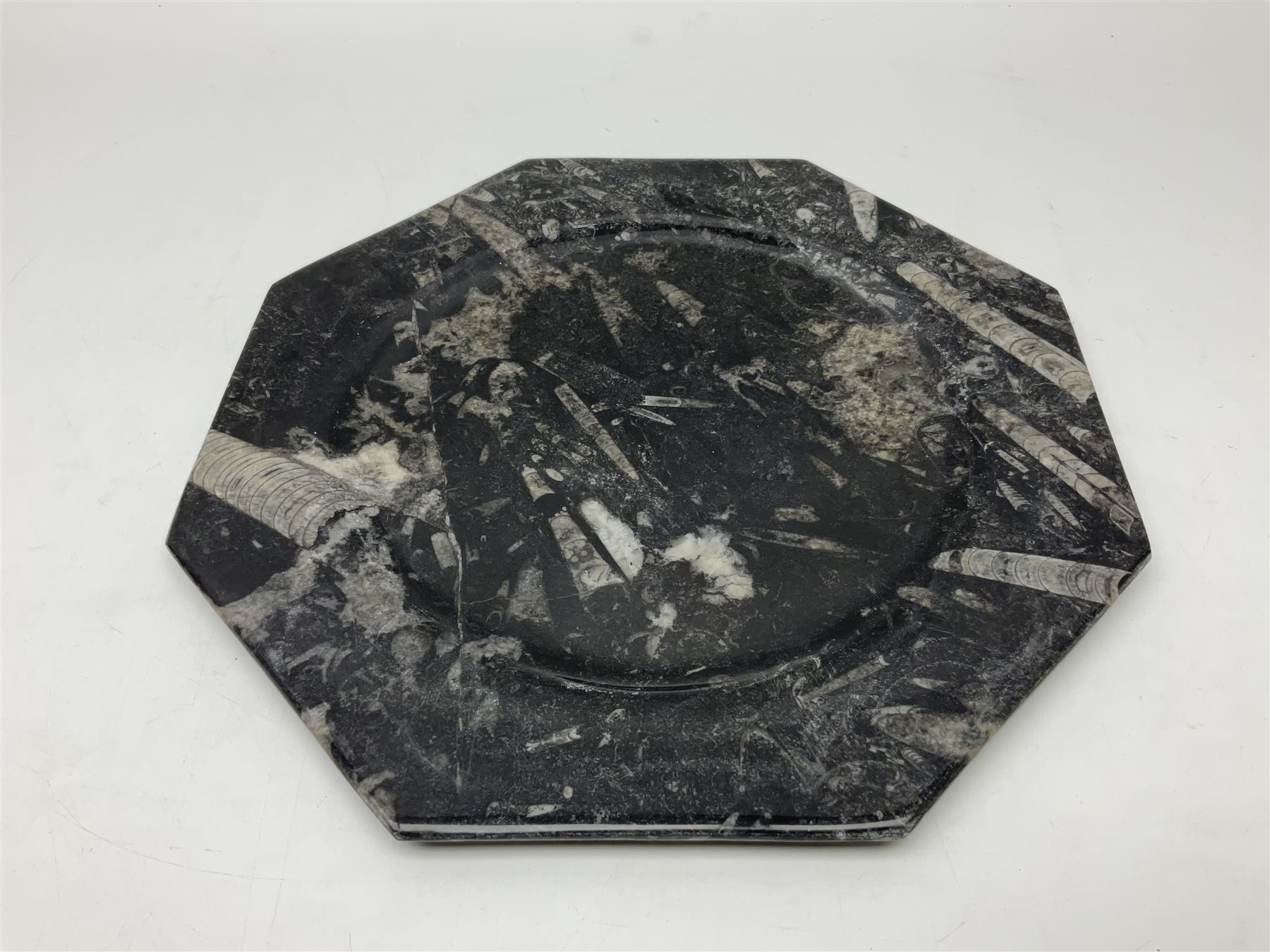 Four octagonal plates - Image 11 of 20