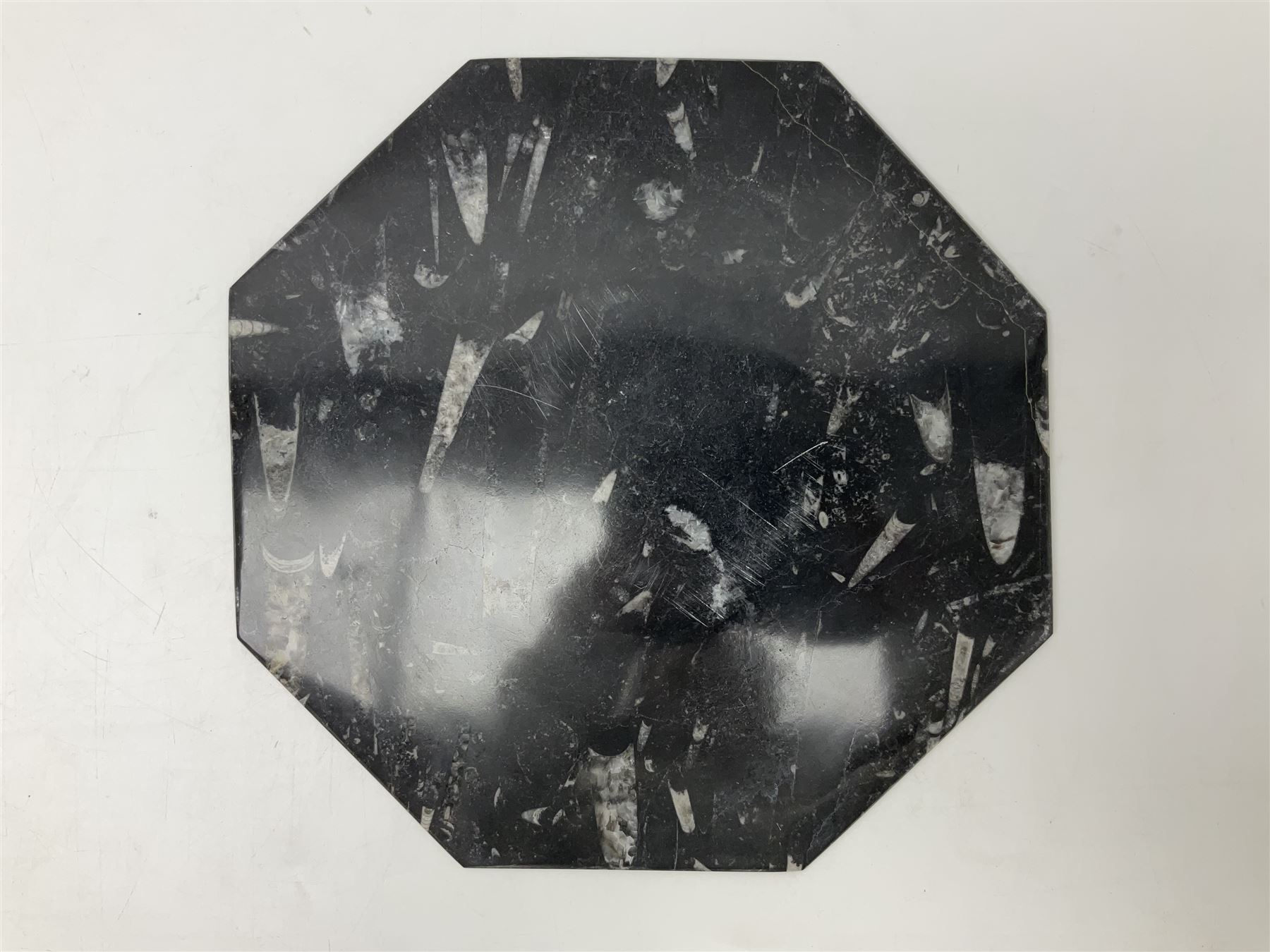 Four octagonal plates - Image 5 of 20