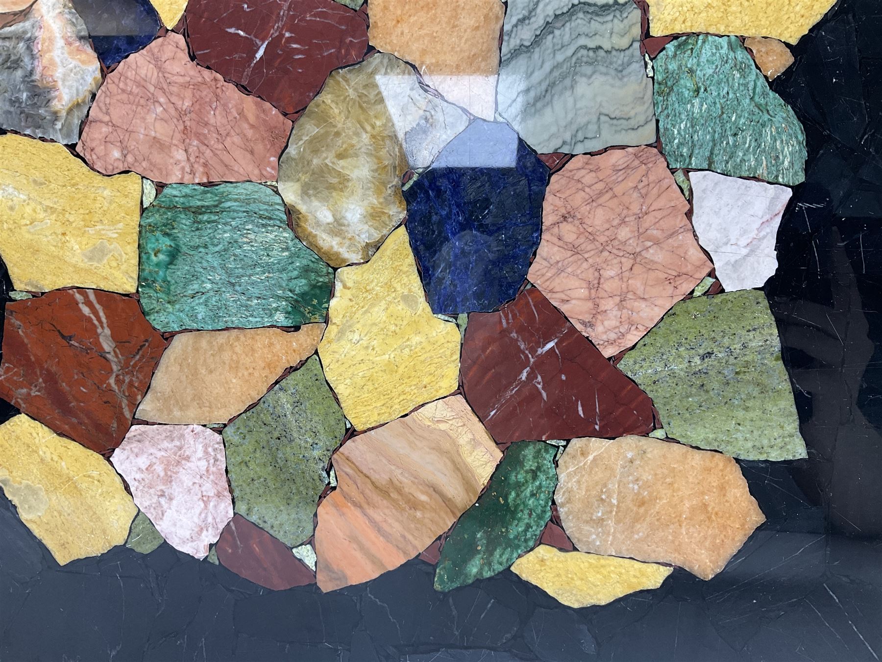 Square table with a specimen top comprised of assorted hardstones - Image 10 of 14