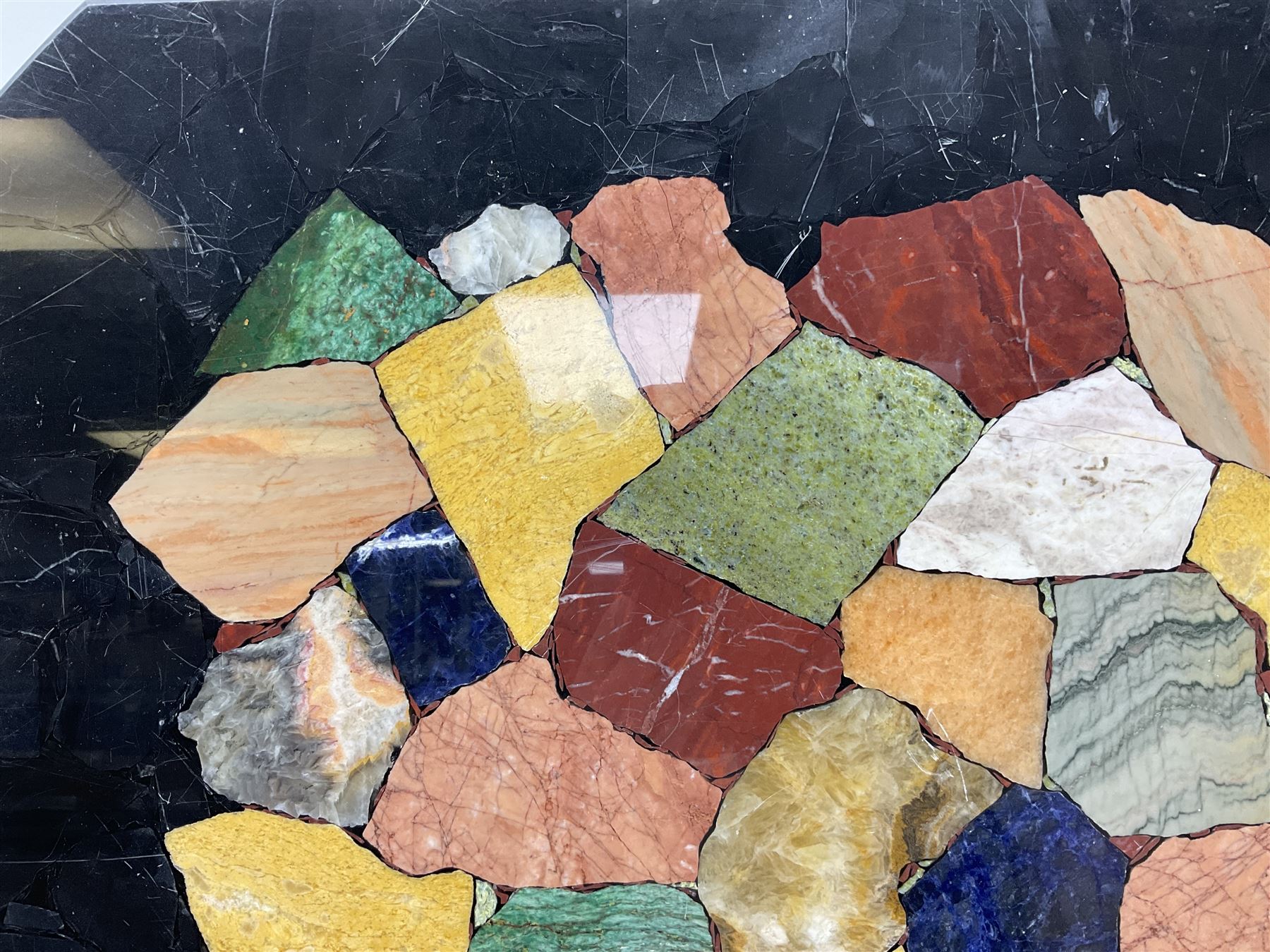 Square table with a specimen top comprised of assorted hardstones - Image 11 of 14