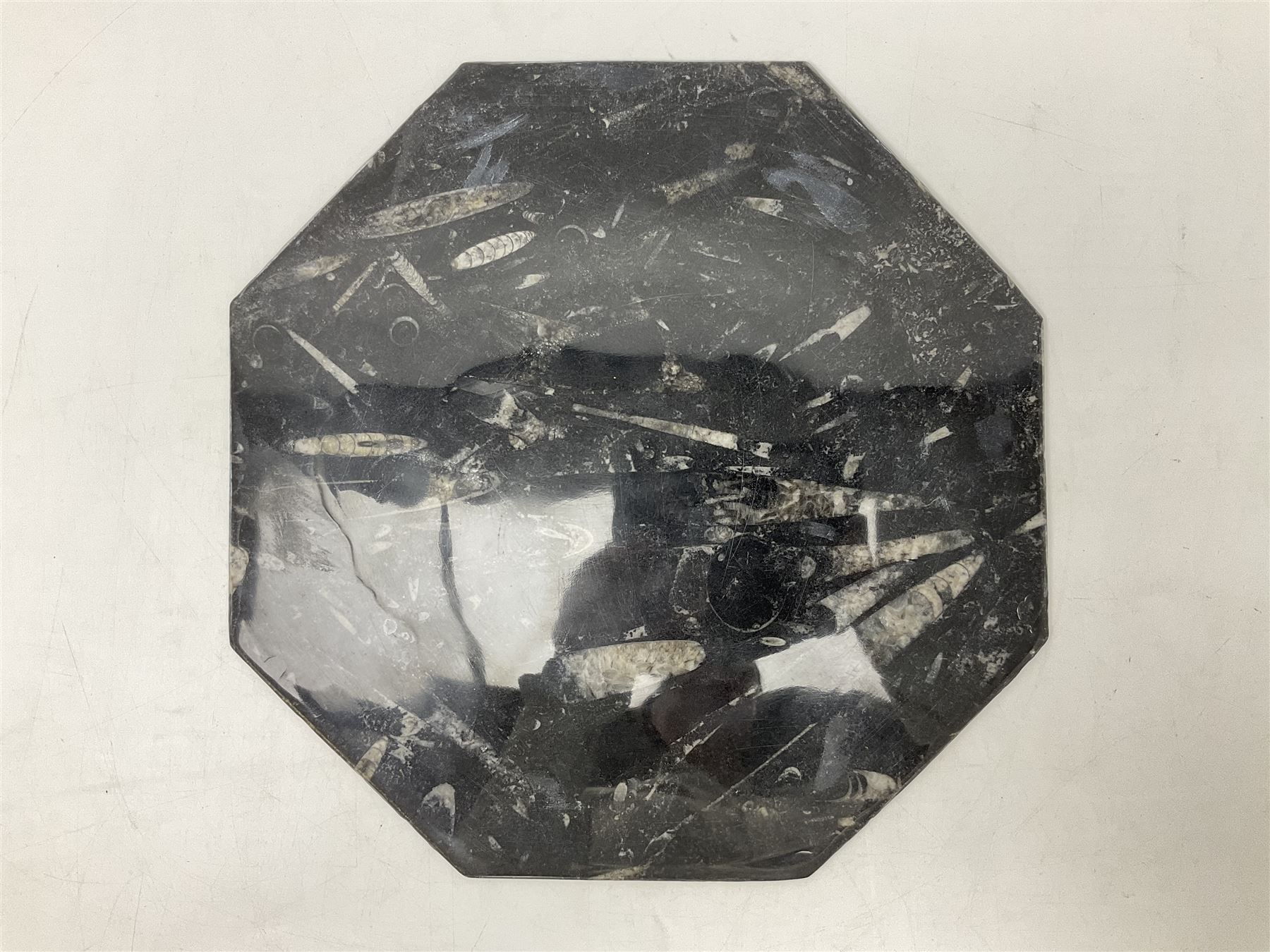 Four octagonal plates - Image 19 of 20