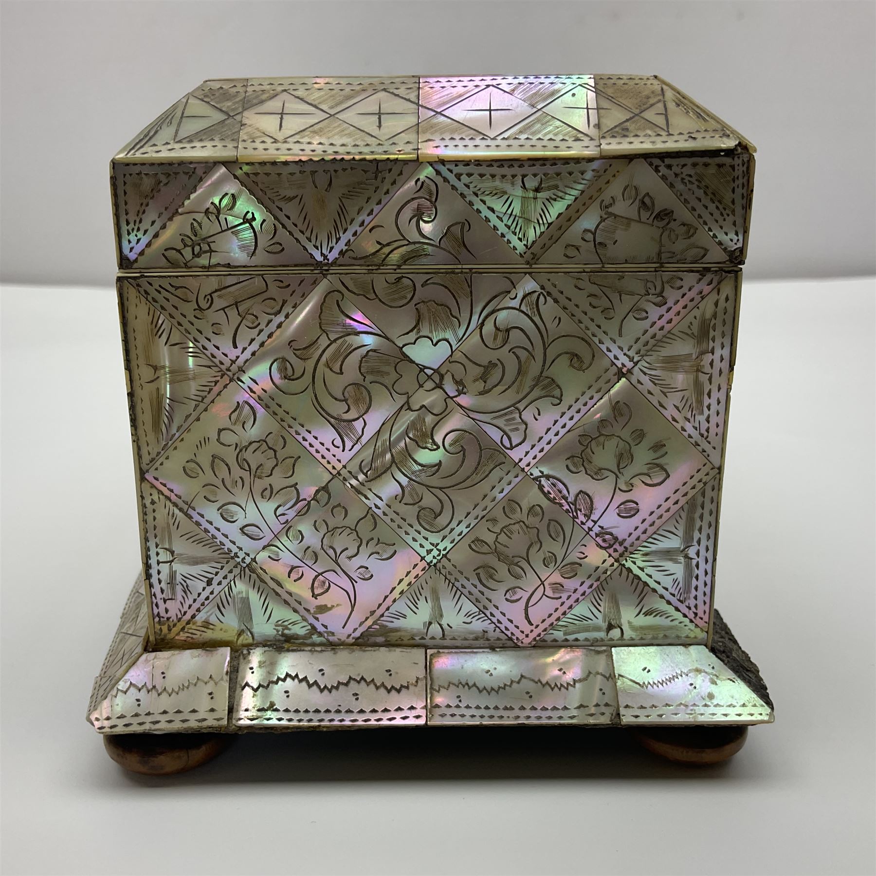 Victorian mother of pearl tea caddy - Image 9 of 32
