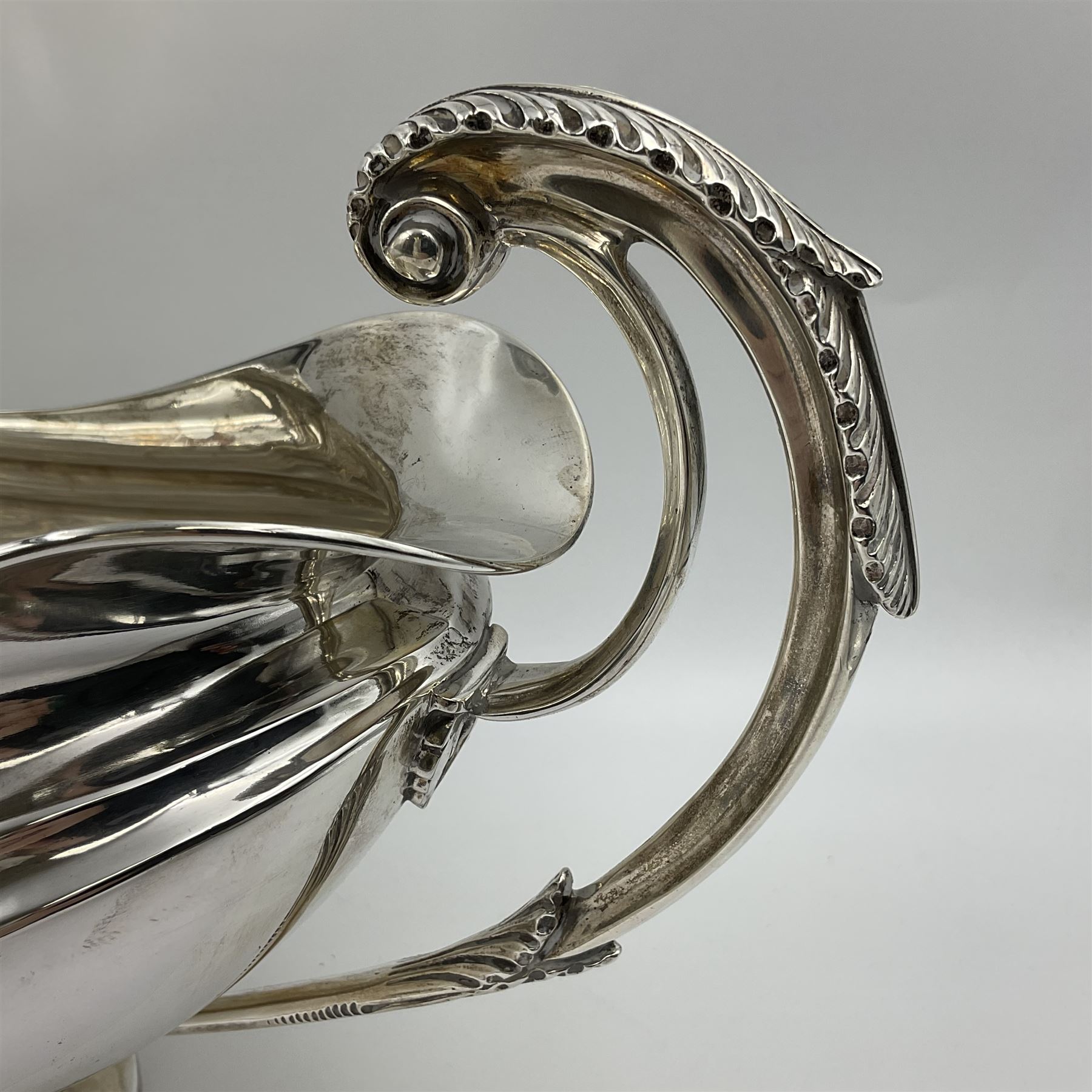 1920s silver twin-handled pedestal bowl - Image 5 of 14