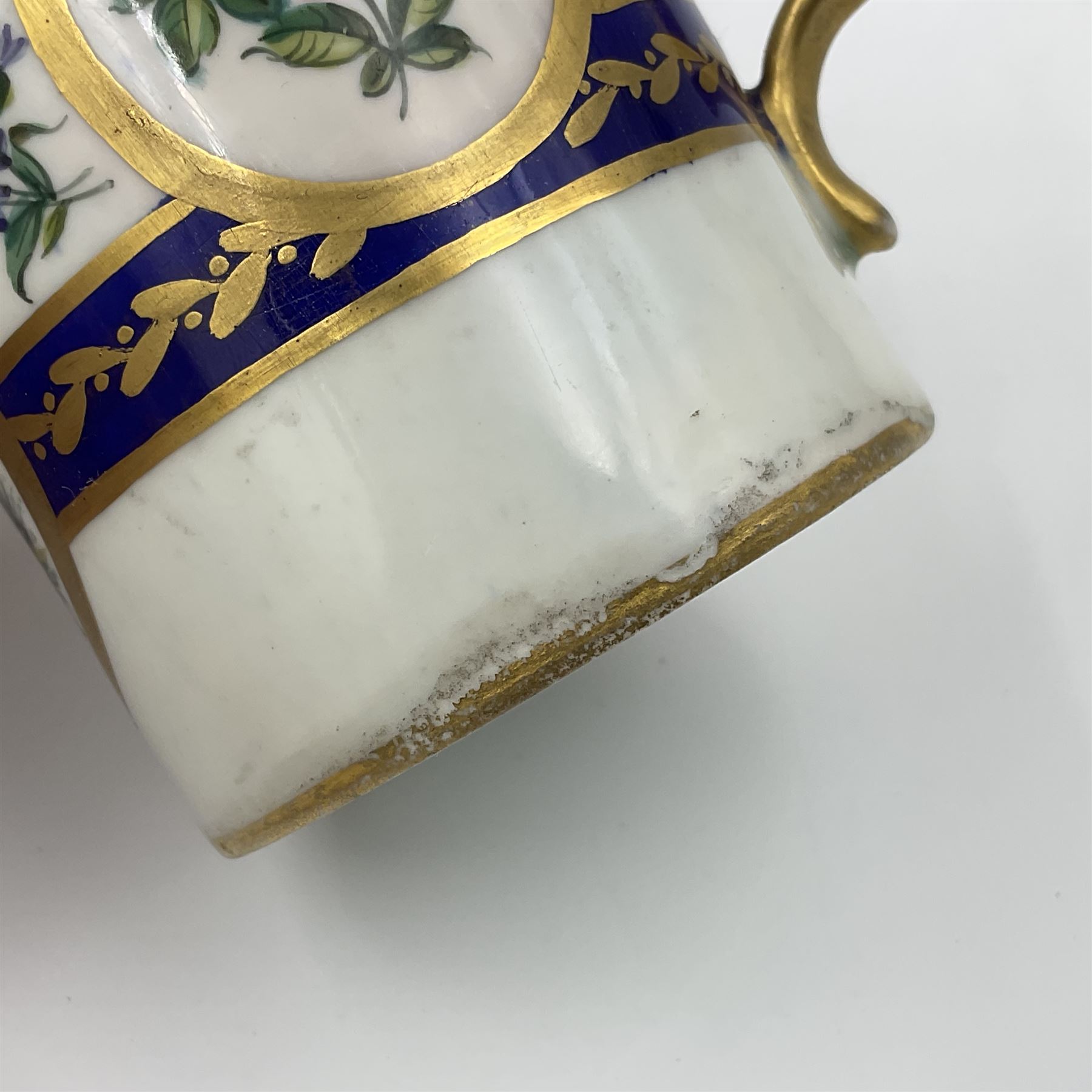 19th Sevres style porcelain cup and saucer - Image 28 of 32