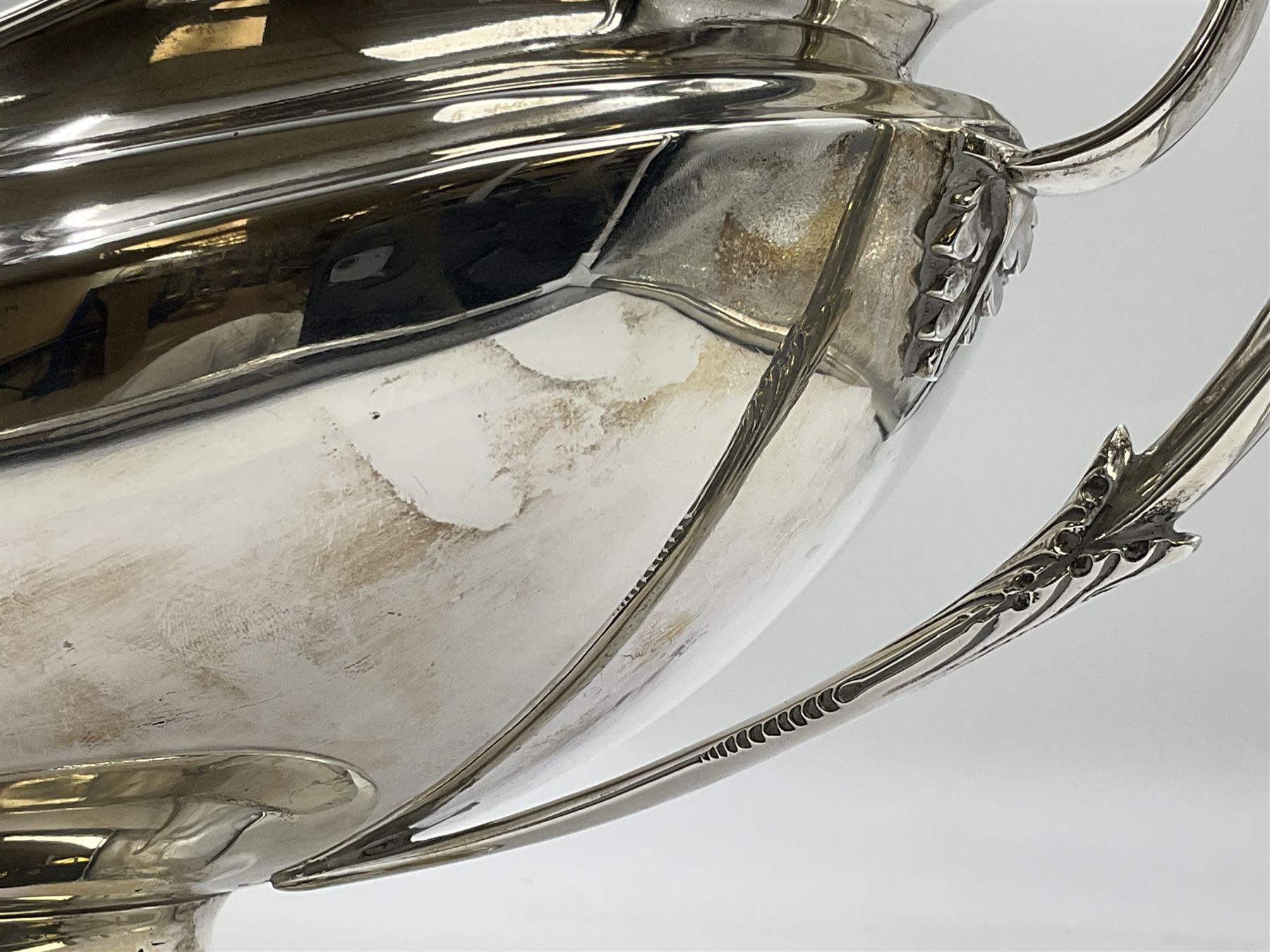 1920s silver twin-handled pedestal bowl - Image 13 of 14