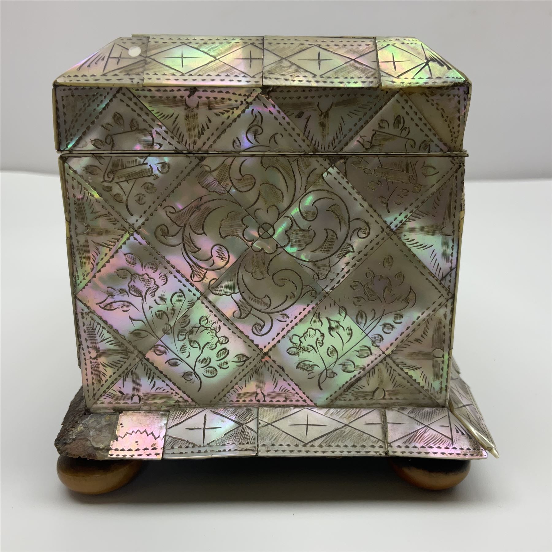 Victorian mother of pearl tea caddy - Image 12 of 32