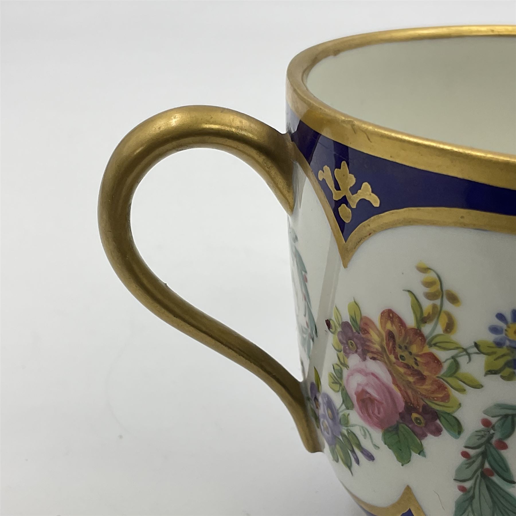19th Sevres style porcelain cup and saucer - Image 13 of 32