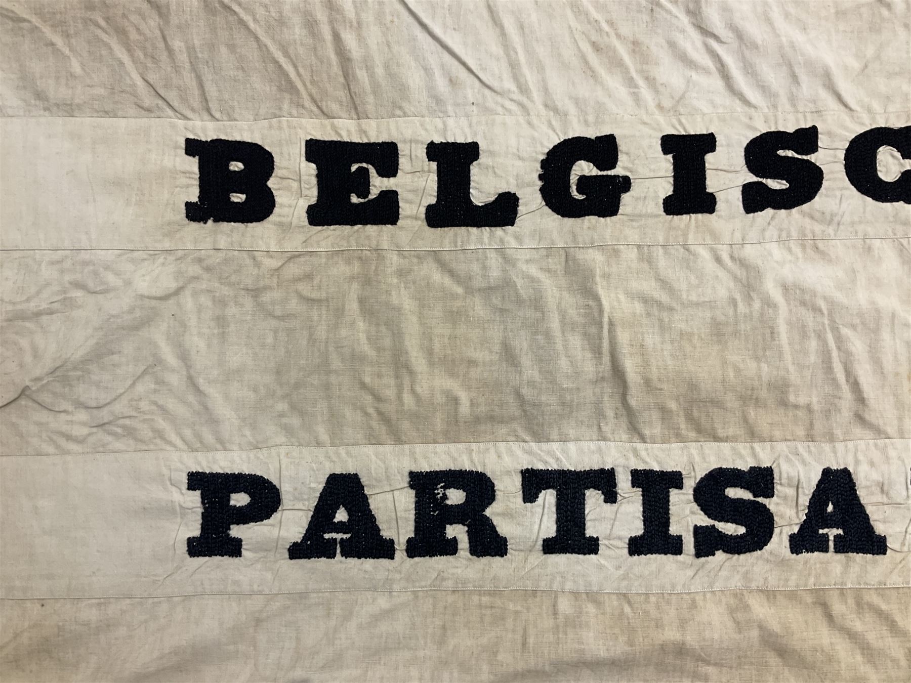 WW2 Belgian Partisan/Resistance two-sided banner embroidered in black on a cream ground 'Belgische P - Image 23 of 28