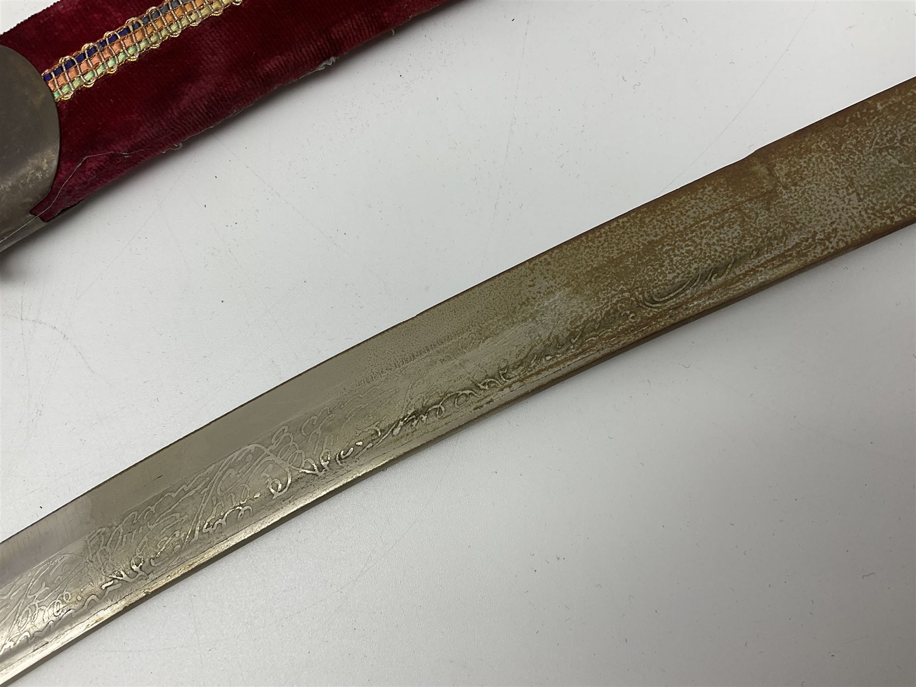 Late Victorian British Military gymnasium practice sword with 85.5cm fullered blunt pointed narrow s - Image 10 of 44