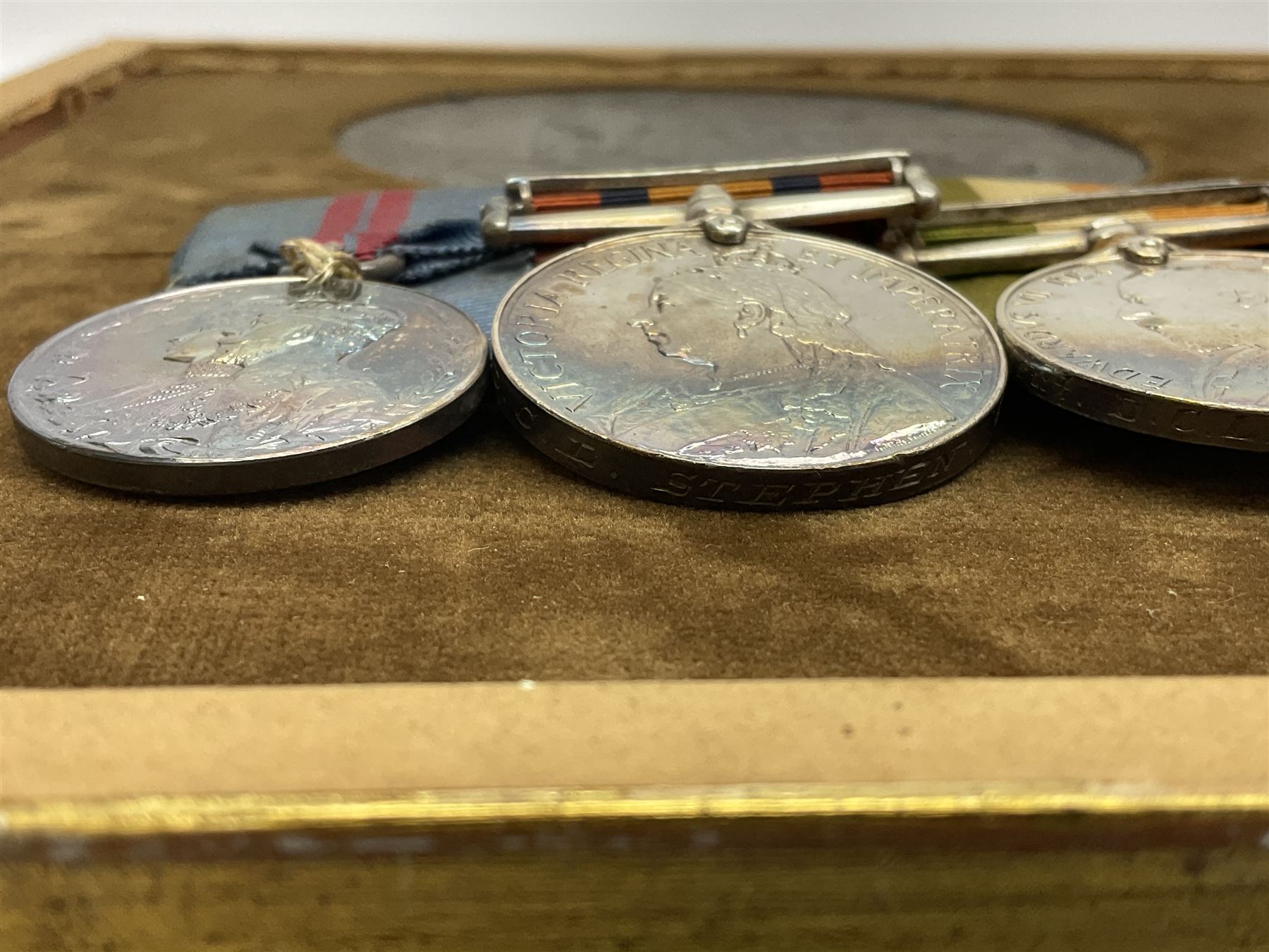 DOW Eure-et-Loir group of seven Boer War/WW1 medals comprising Queens South Africa Medal with three - Image 7 of 18